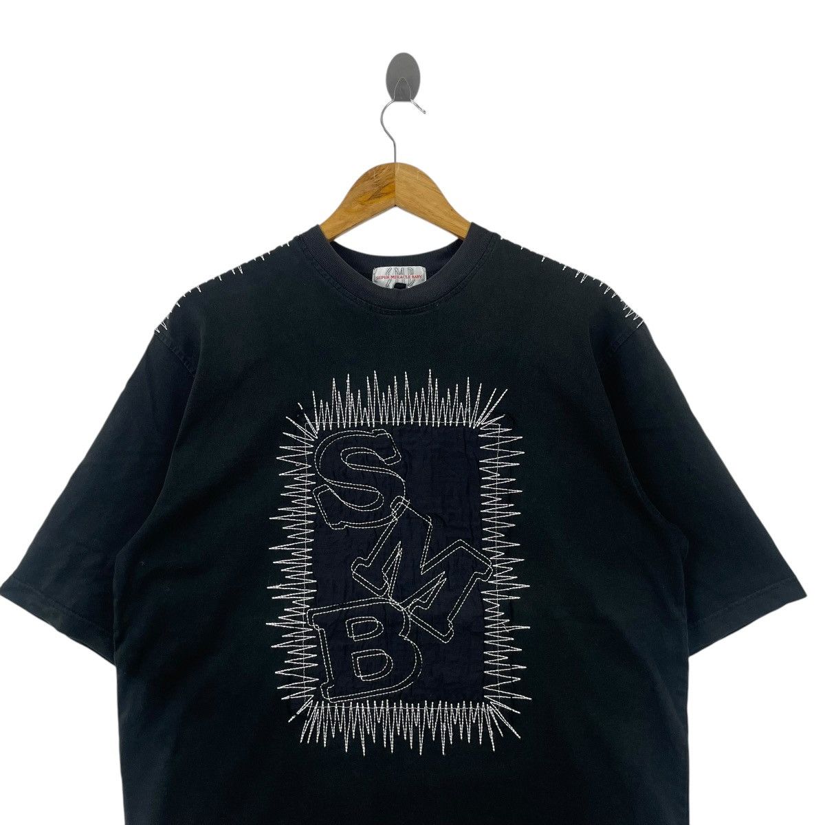 Japanese Brand SMB by June Bergstrand Embroid Patch Work Tshirt Size US L / EU 52-54 / 3 - 2 Thumbnail