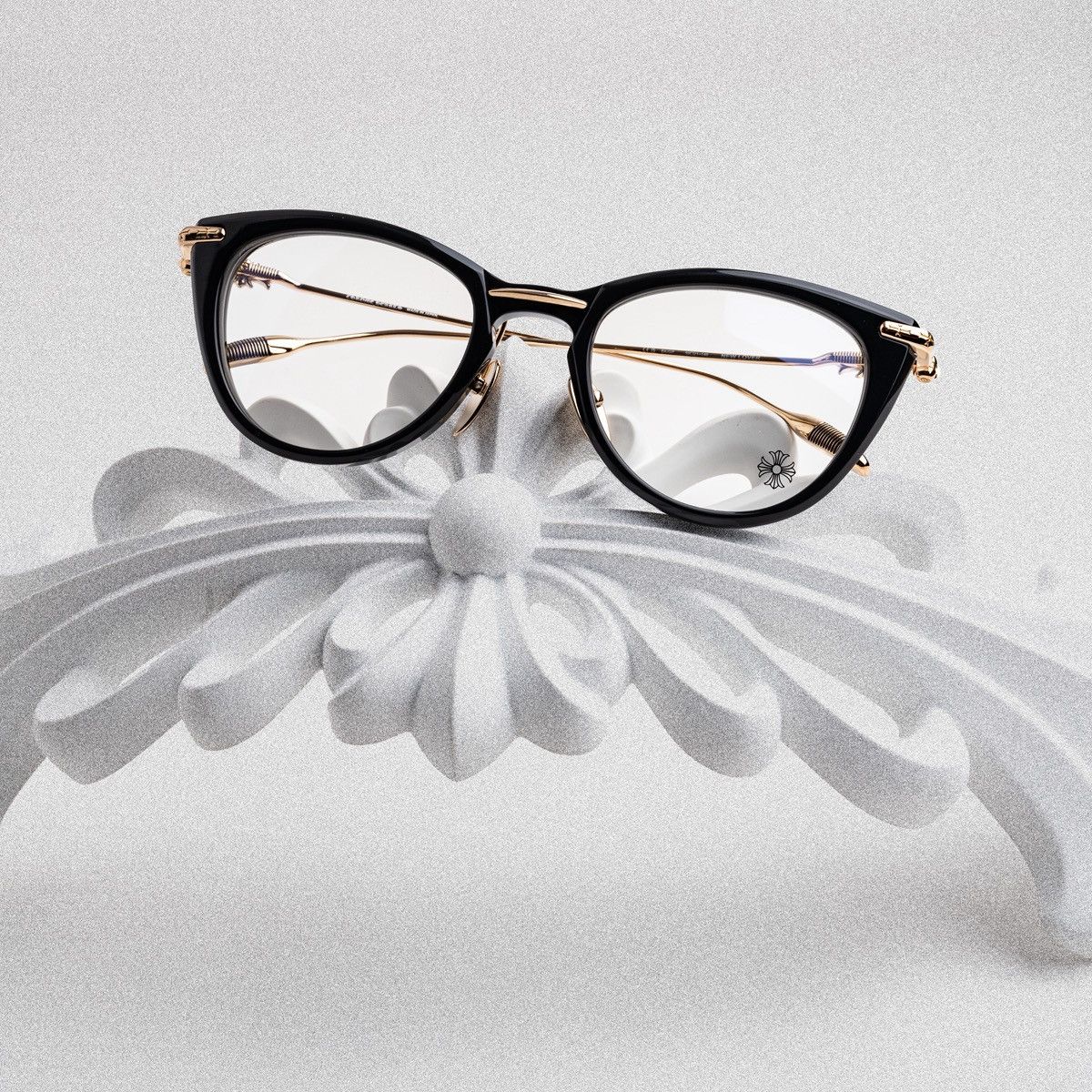 Chrome Hearts CHROME HEARTS NEW LOVER BLACK GOLD PLATED GLASSES Size ONE SIZE - 6 Thumbnail