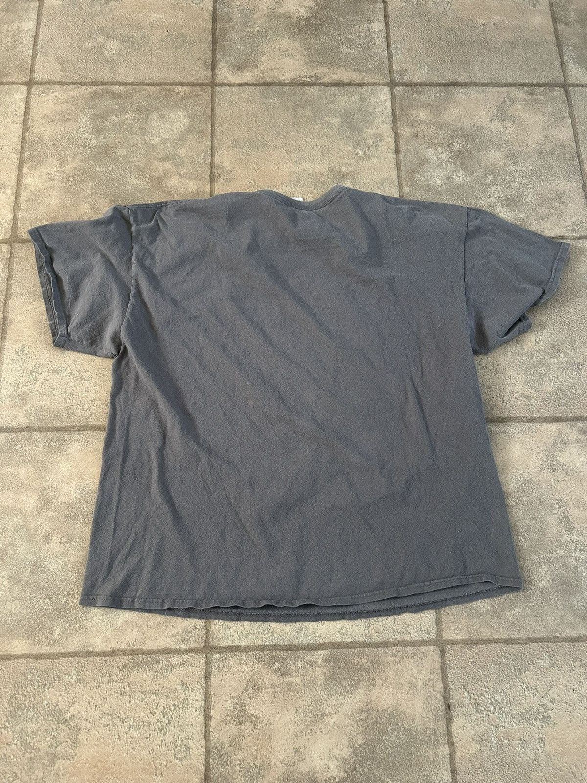 Gildan Vintage faded skull T-shirt boxy fit made in USA Size US XXL / EU 58 / 5 - 4 Thumbnail