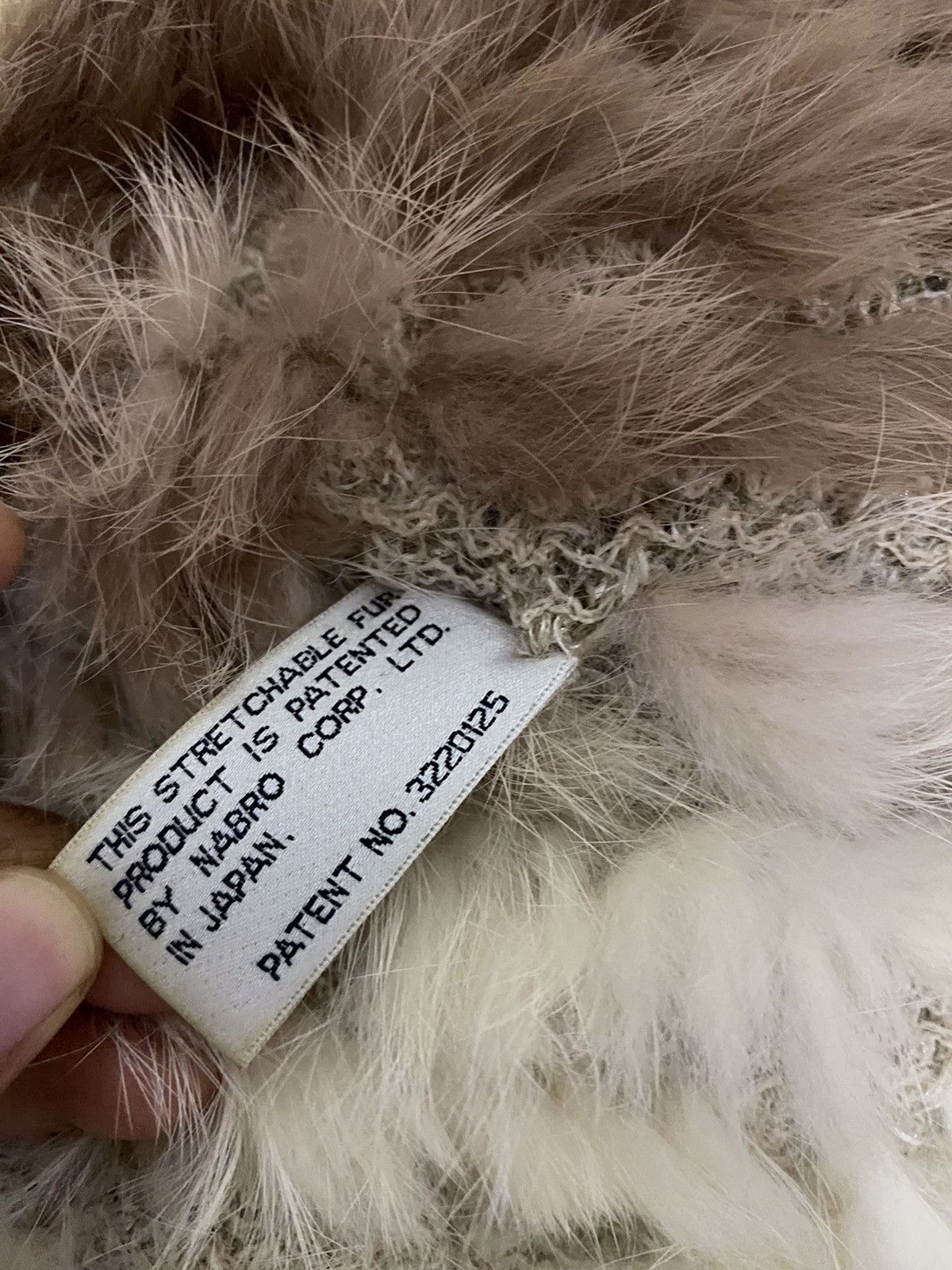 Japanese Brand Japanese Brand Nabro Fur Neck Warmer Muffler Scarves Size ONE SIZE - 4 Thumbnail