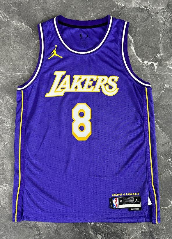 NBA 2026 Los Angeles Lakers #8 Kobe Bryant Jersey Size US M / EU 48-50 / 2 - 2 Thumbnail