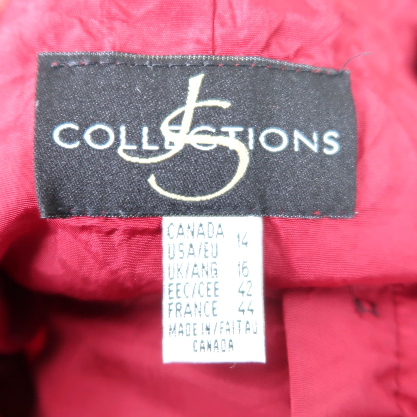 Vintage VINTAGE 90s JS Collections Sequin Jacket Burgundy Red Red Sequin Jacket Women 14 Long Sleeve Button Polyester 90s Party/Cocktail Formal fall winter Size XL / US 12-14 / IT 48-50 - 5 Thumbnail