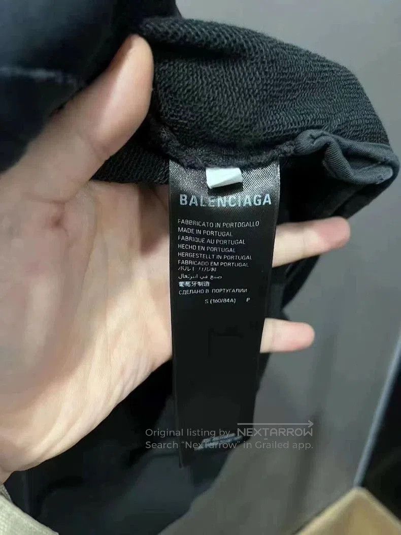 Balenciaga Balenciaga tape Logo zipper destroys hoodie. Size US S / EU 44-46 / 1 - 3 Thumbnail