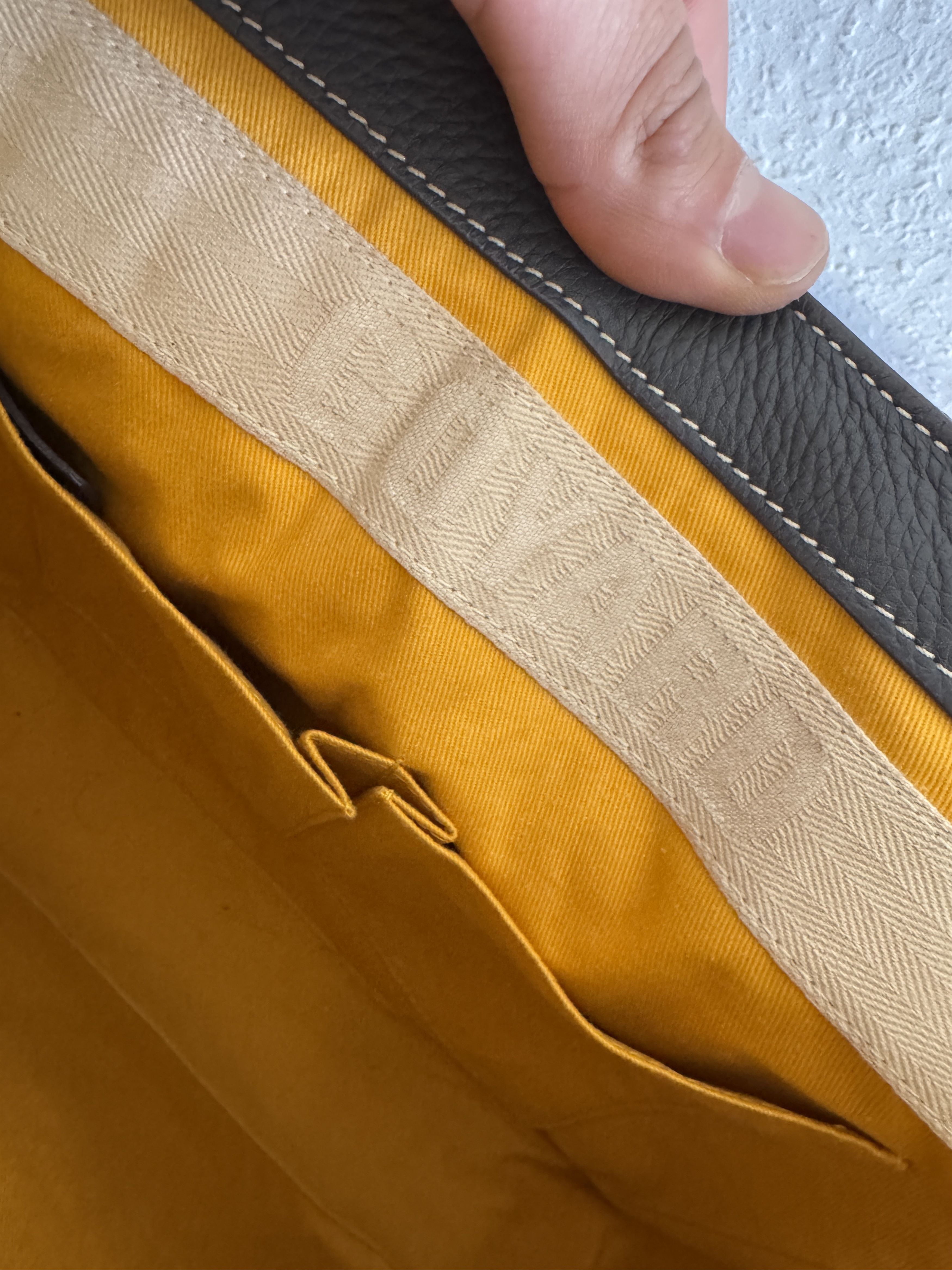 Goyard Grand Bleu MM Messenger Bag – Grey Size ONE SIZE - 21 Thumbnail