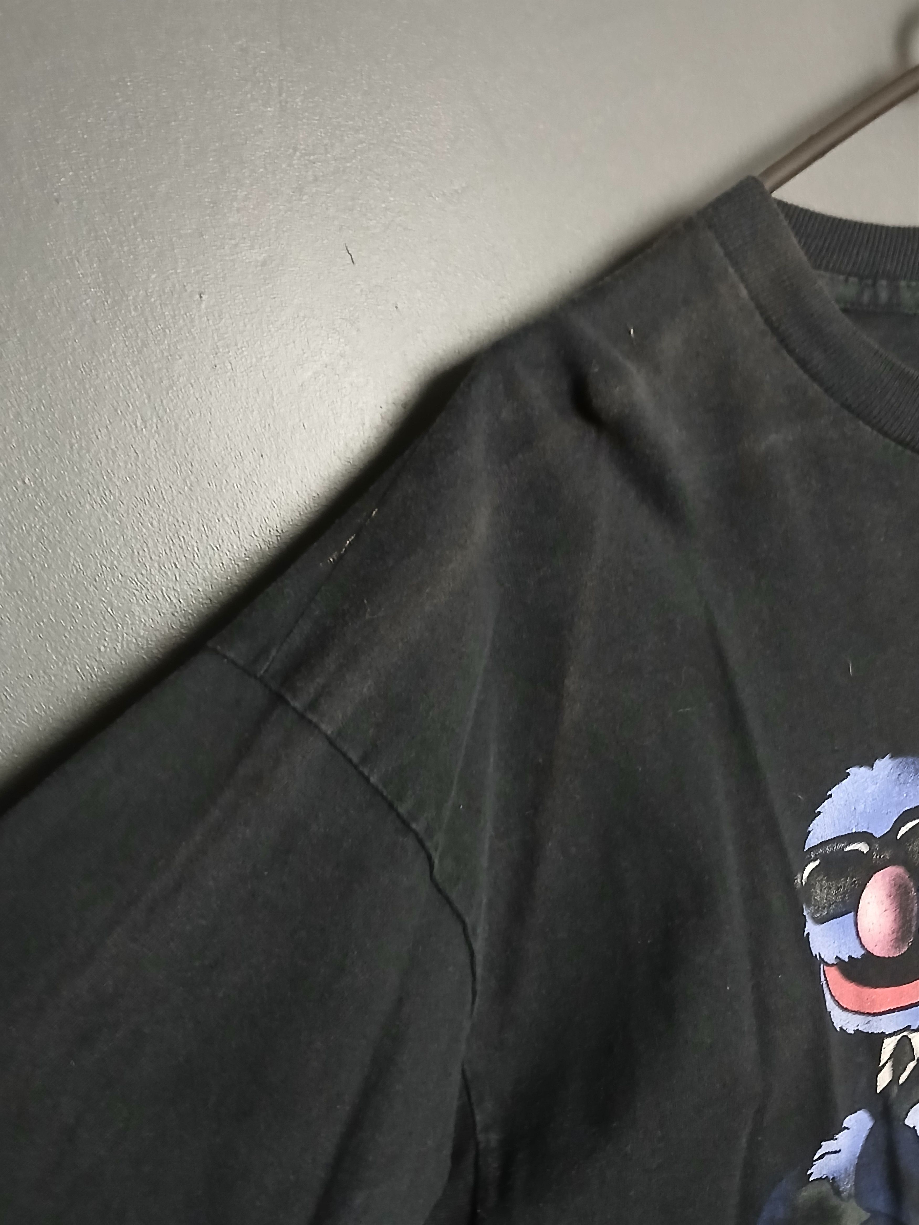 Vintage Vintage Muppets Show Man In Black Long Sleeve T-Shirt Size US XL / EU 56 / 4 - 7 Thumbnail