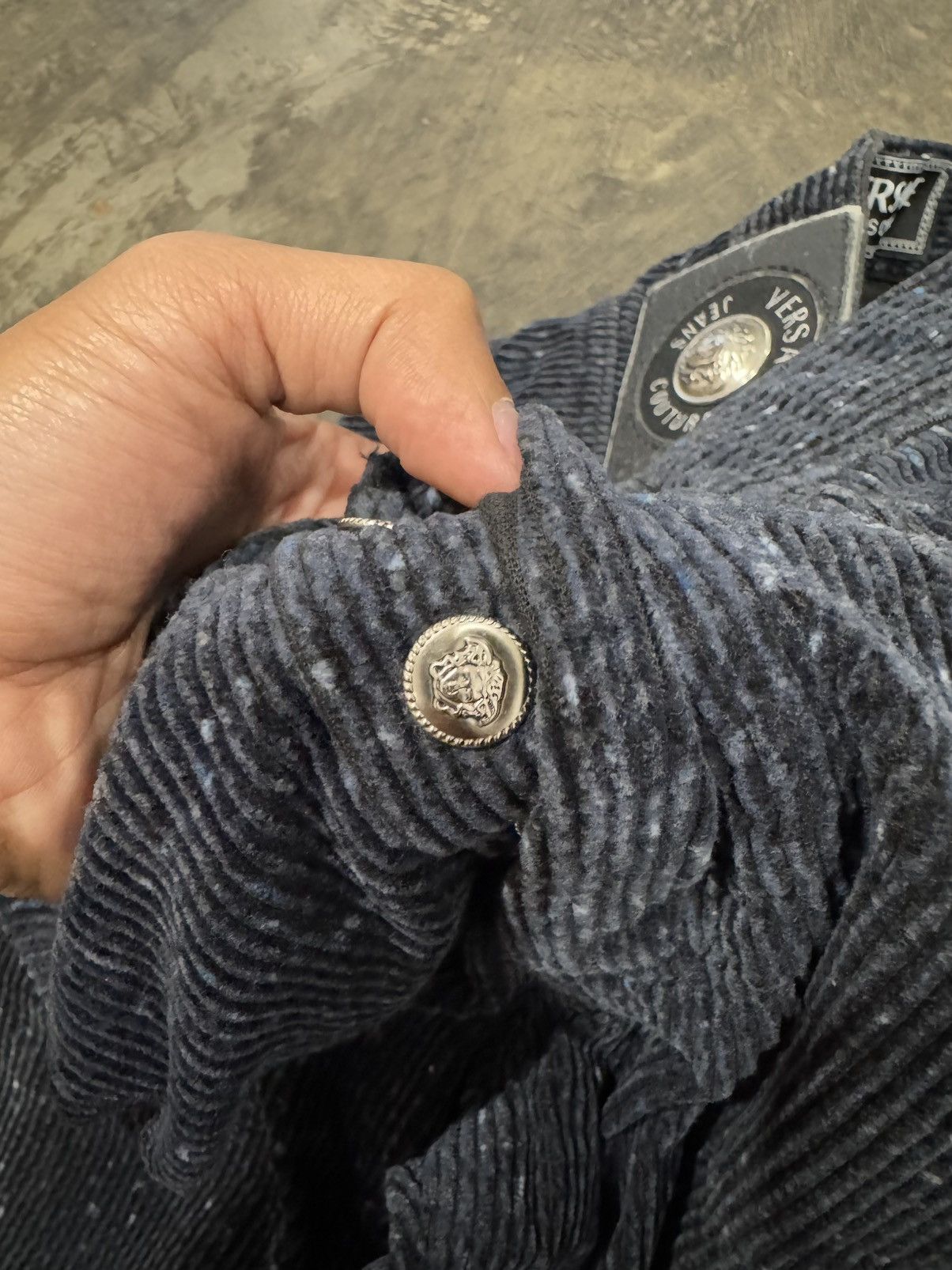 Versace Jeans Couture VINTAGE VERSACE JEANS COUTURE CORDUROY PANTS Size US 30 / EU 46 - 4 Thumbnail