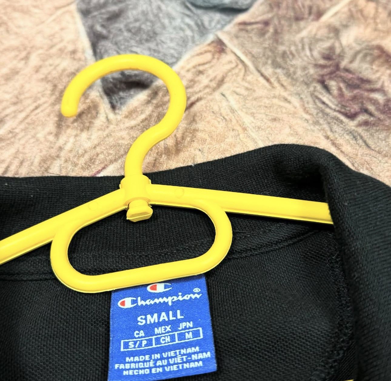 Champion Champion tee Size US S / EU 44-46 / 1 - 5 Thumbnail