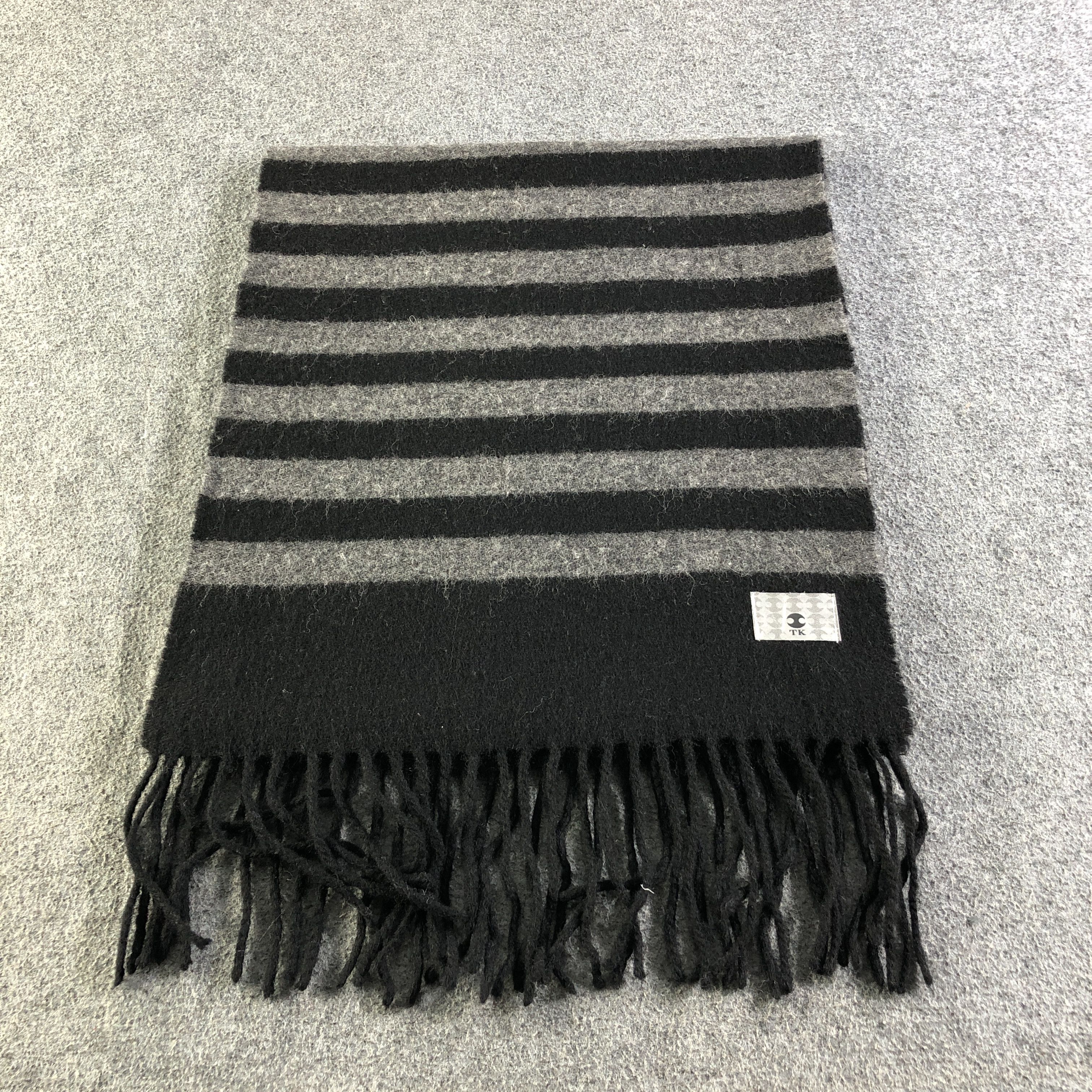 Takeo Kikuchi Takeo Kikuchi Wool Scarf Muffler Neckwear V2793 Size ONE SIZE - 2 Thumbnail