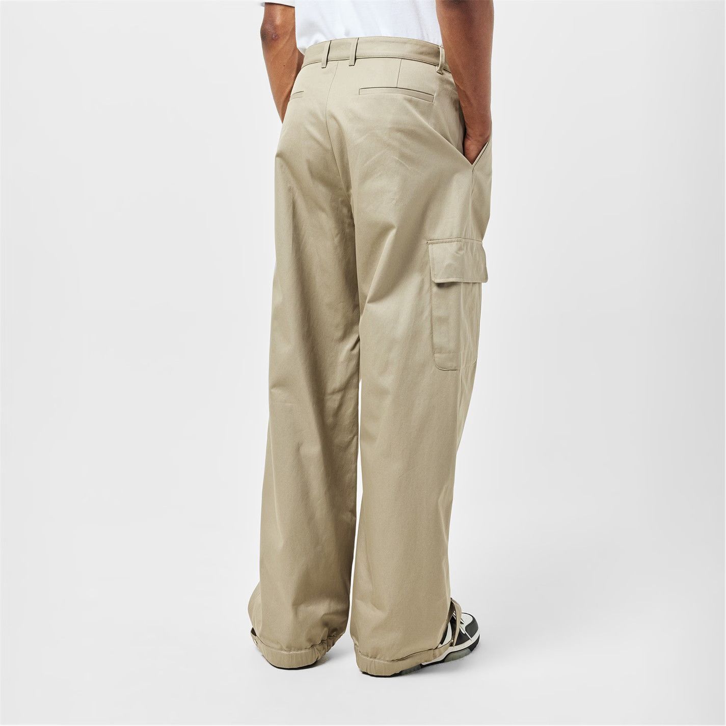 Off-White o1g2r1mq0226 Relaxed Fit Cargo Trousers In Beige Size US 30 / EU 46 - 4 Thumbnail