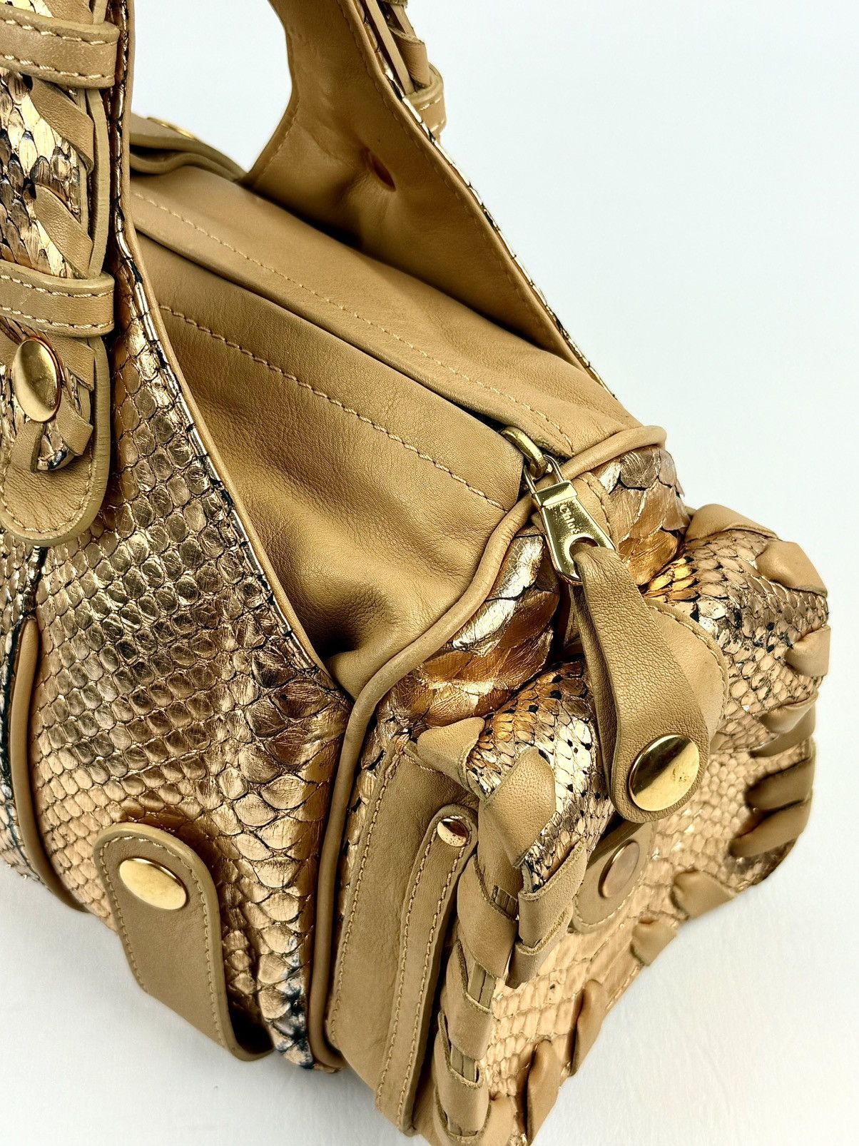 Chloe Chloe - Phoebe - 2004 - Magazine - Metallic Gold - Silverado Size ONE SIZE - 15 Thumbnail