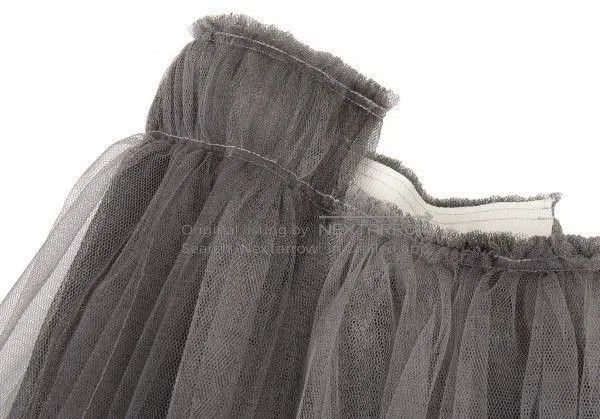 Comme des Garcons COMME des GARCONS Gray Tulle Skirt. Size 24" / US 00 / IT 34 - 5 Thumbnail