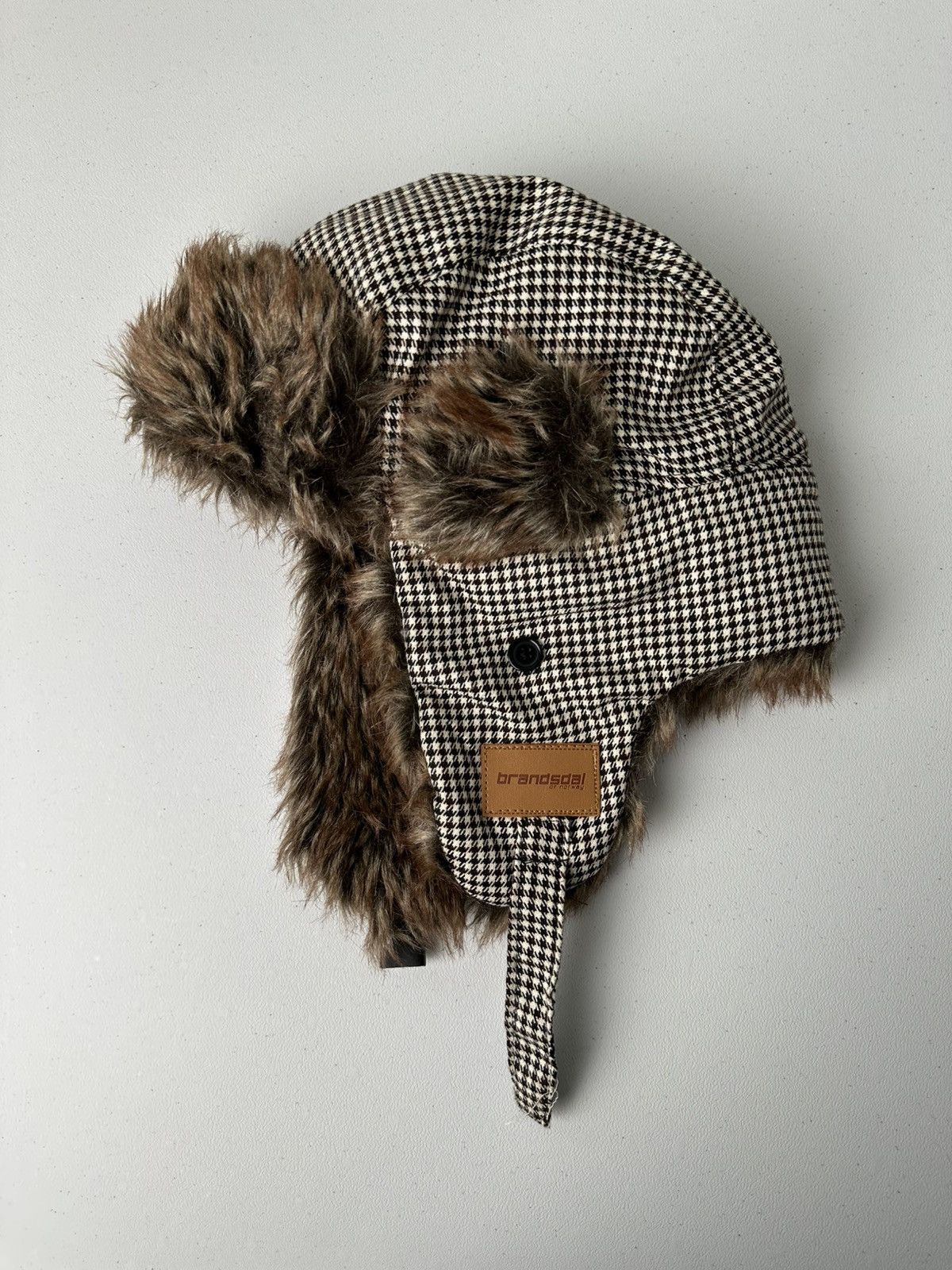 Other Vintage Y2k Ushanka Fur Foux Fuzzy Hat Streetwear Size ONE SIZE - 5 Thumbnail