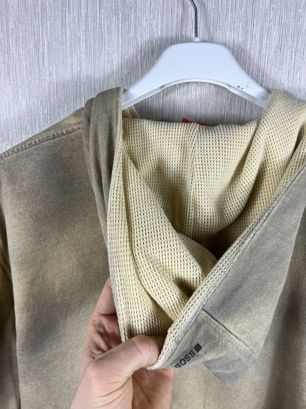 Hugo Boss Vintage Hugo Boss y2k dusty burned thermal zip basic hoodie Size US L / EU 52-54 / 3 - 21 Thumbnail