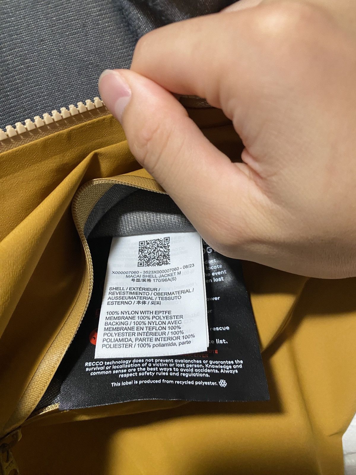 Arc'teryx Mens Arc’Teryx Macai Shell Size US S / EU 44-46 / 1 - 6 Thumbnail