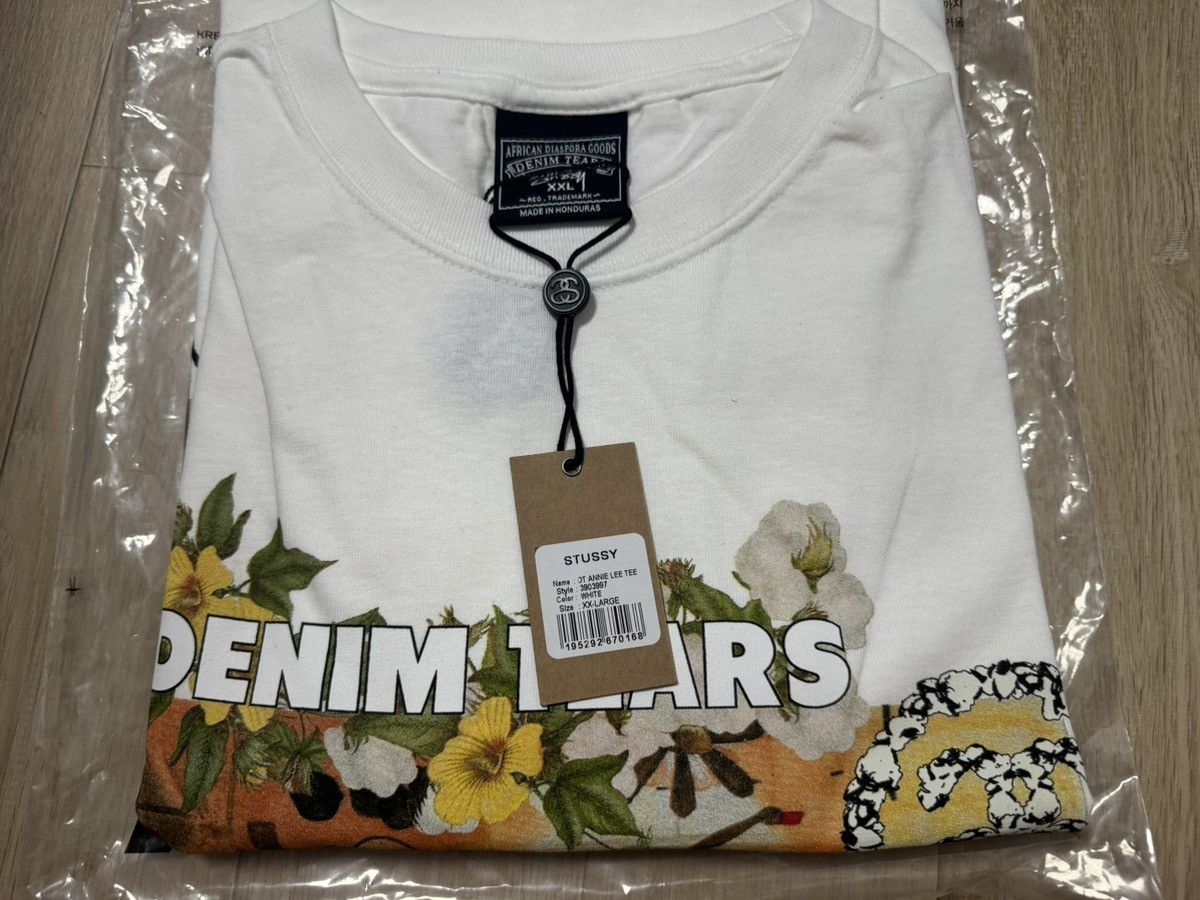 DENIM TEARS × Stussy Stussy x Denim Tears Annie Lee T-Shirt White Size US XXL / EU 58 / 5 - 4 Thumbnail