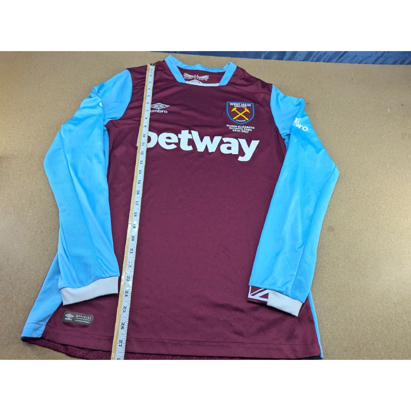 Umbro Umbro West Ham United 2016-2017 Home Jersey Mens Size M Football Adult T-Shirt Regular Polyester Multicolor Long Sleeve Quick Dry Sports Jersey Mens Size US M / EU 48-50 / 2 - 5 Thumbnail