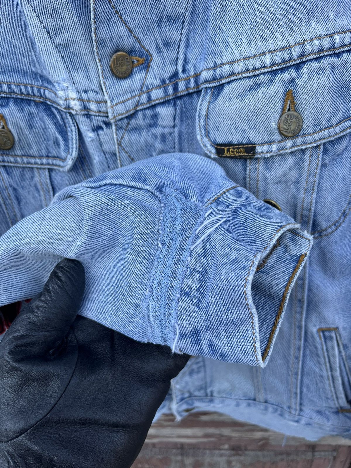 Lee Vintage Acid Bath Lee Distressed Custom Made Denim Jacket Size US L / EU 52-54 / 3 - 19 Thumbnail
