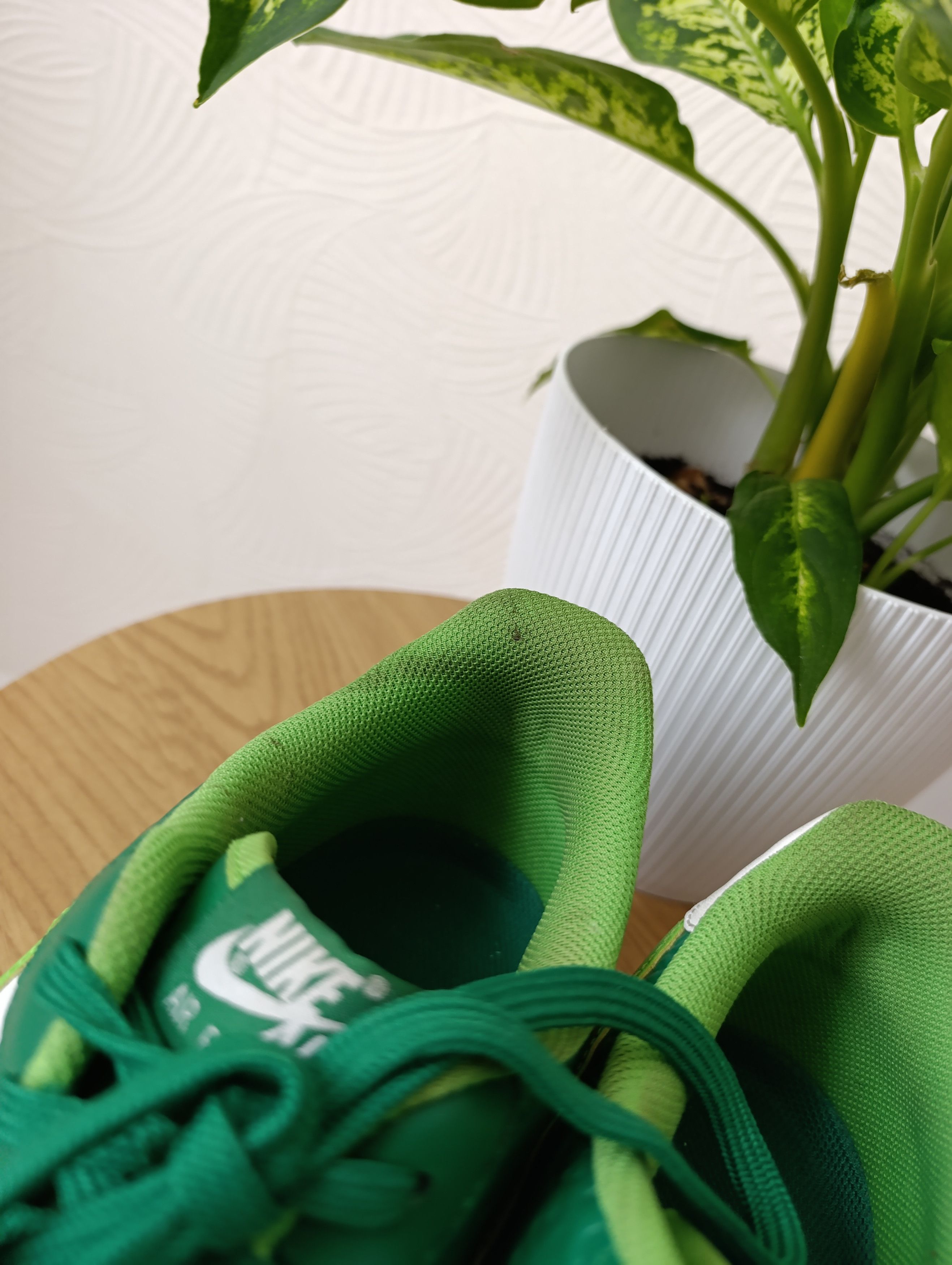 Nike NIKE AIR FORCE 1 LOW ST PATRICK'S DAY LIMITED EDITION Size US 13 / EU 46 - 15 Thumbnail