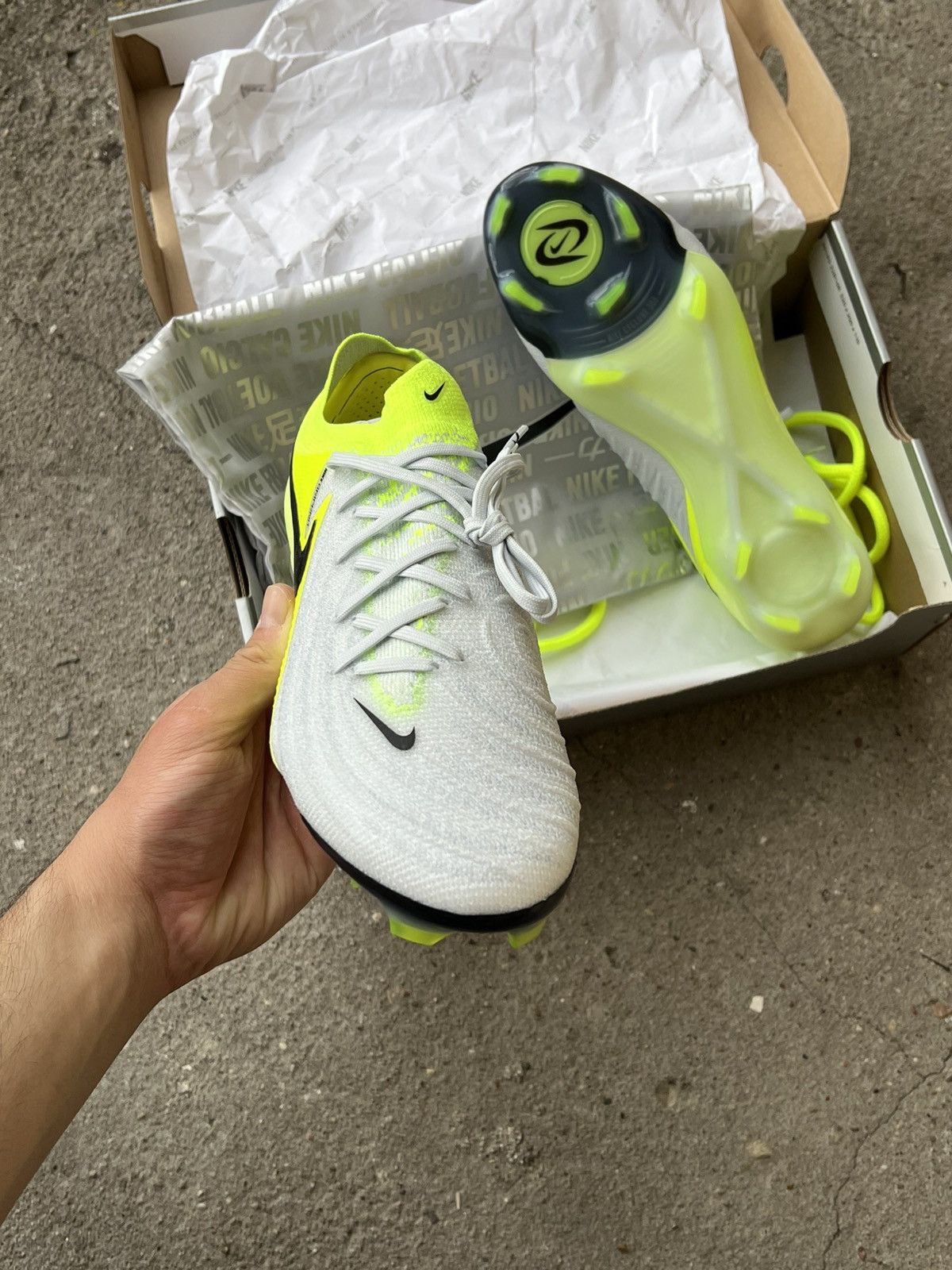 Nike Nike phantom Gx 2 elite pro FG Size US 9 / EU 42 - 4 Thumbnail