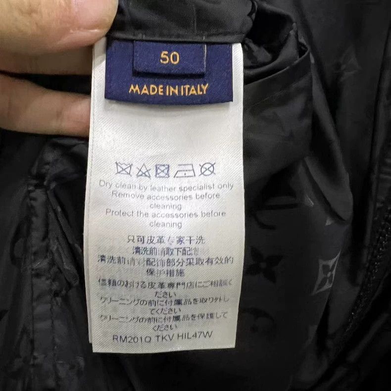 Louis Vuitton Louis Vuitton Black presbyopic reversible leather jacket 25 Size US M / EU 48-50 / 2 - 5 Thumbnail
