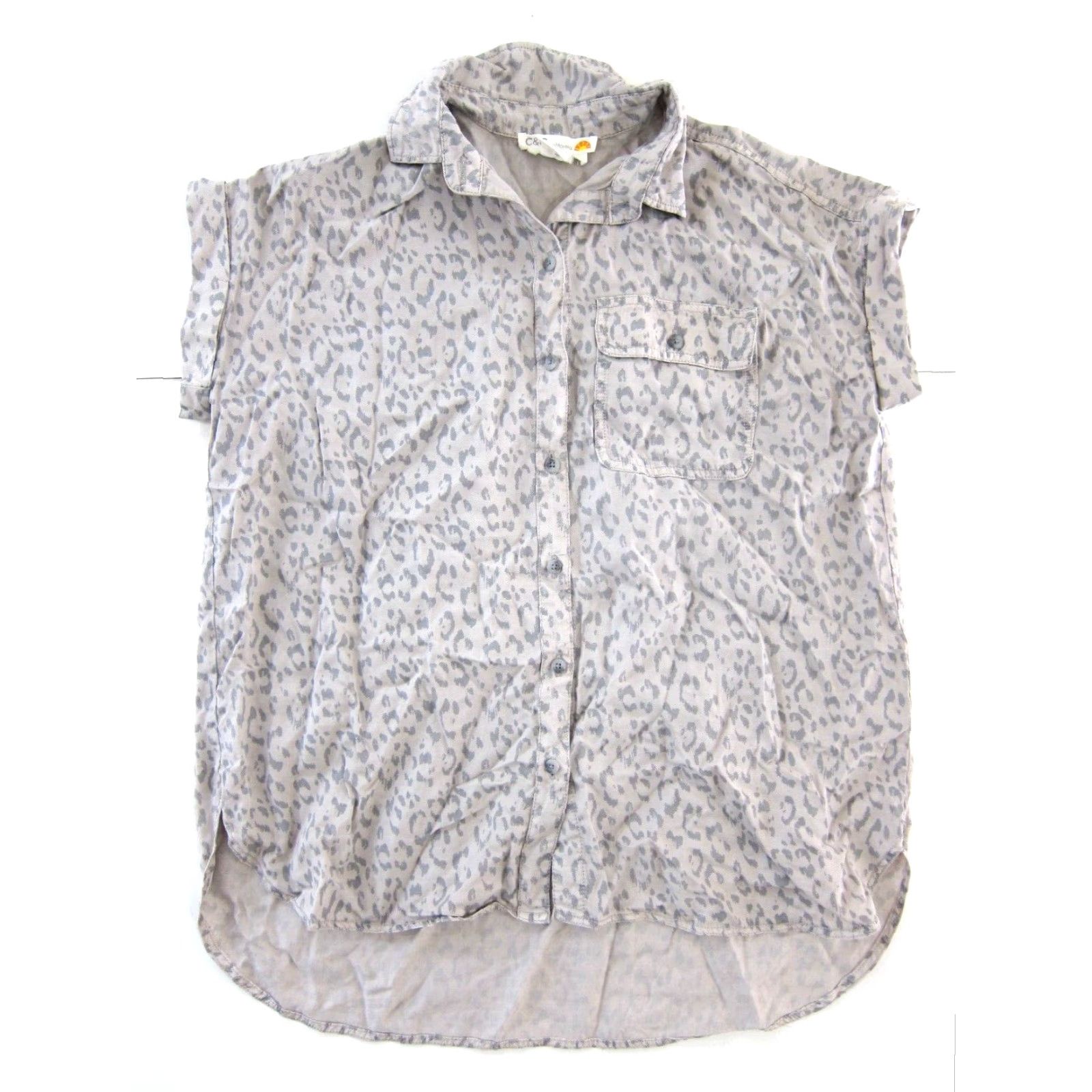 Vintage C&C California Blouse XS Short Sleeve Button Down Cap Grey Leopard Print 100% Rayon Women Size XS / US 0-2 / IT 36-38 - 2 Thumbnail