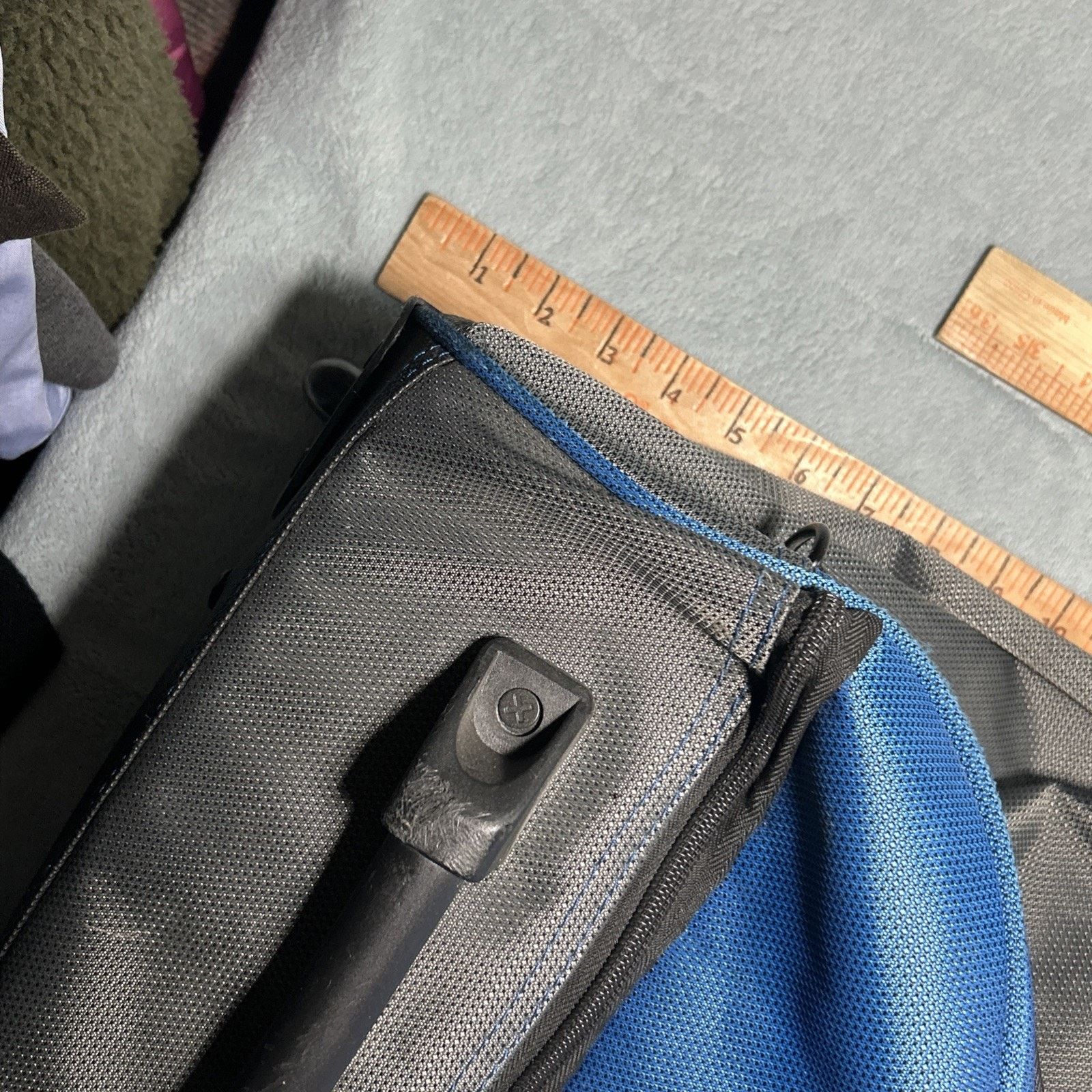Patagonia FUL Rolling Luggage Duffle Travel Bag 22" Retractable Wheele Size ONE SIZE - 23 Thumbnail