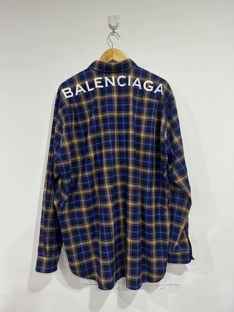 Balenciaga Balenciaga Back slogan shirt Size US XXS / EU 40 - 2 Thumbnail