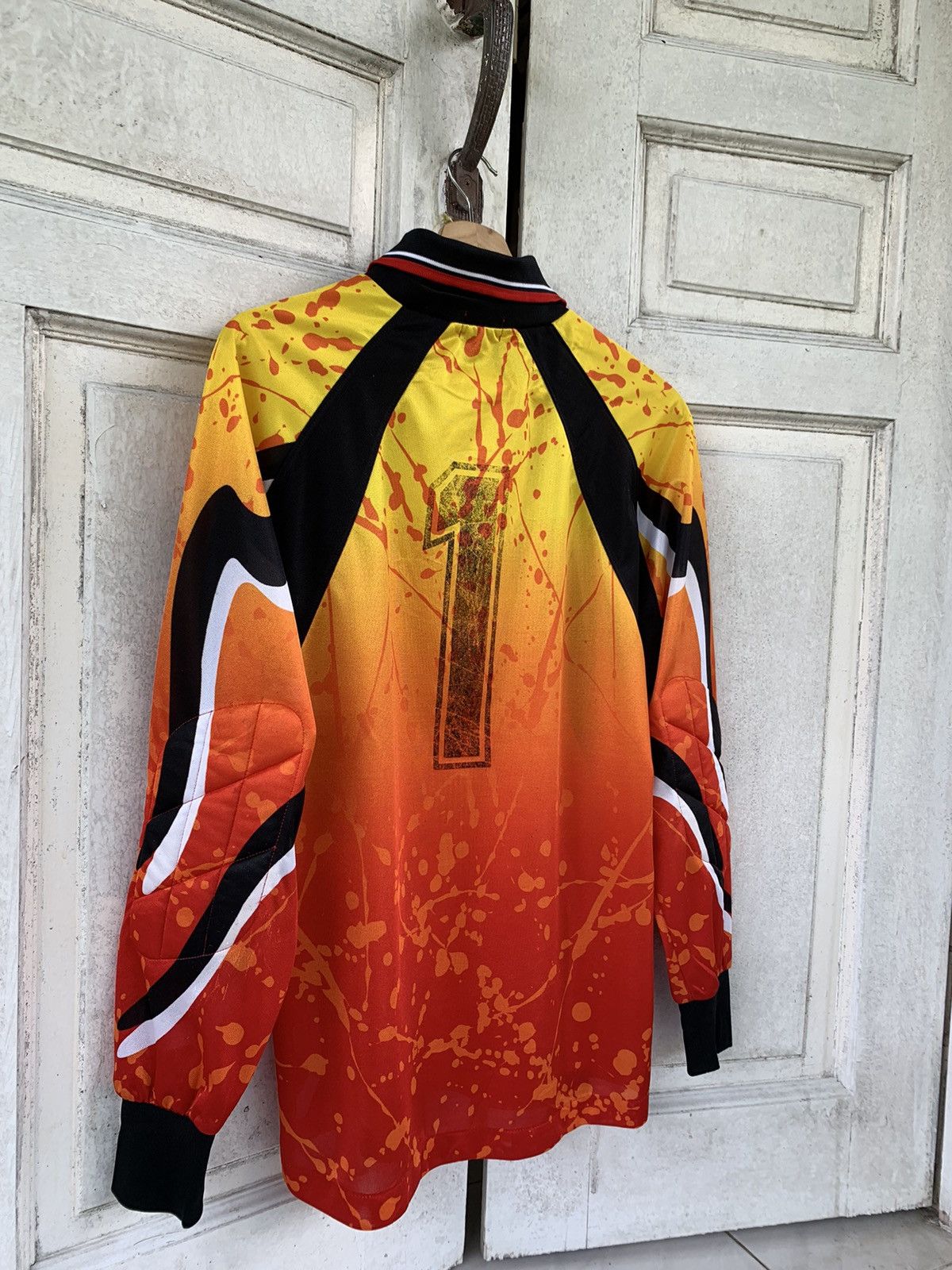 Asics VINTAGE FLAME DESIGN ASICS JAPAN GOAL KEEPER Size US M / EU 48-50 / 2 - 8 Thumbnail