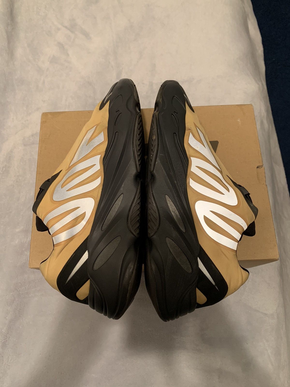 Adidas Adidas Yeezy Boost 700 MNVN Honey Flux Size 11 Size US 11 / EU 44 - 3 Thumbnail