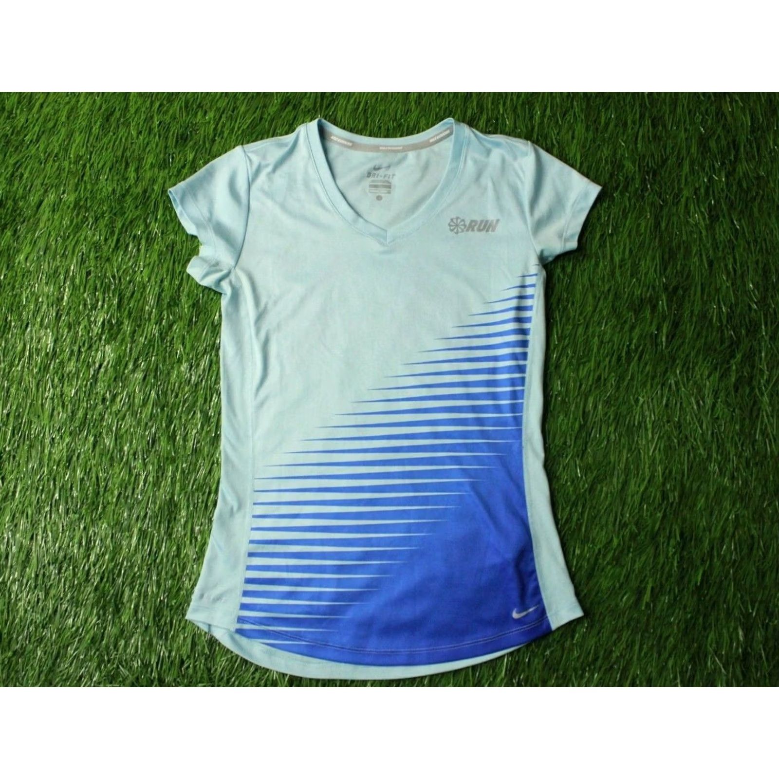 Nike NIKE RUN RUNNING DRI-FIT ORIGINAL WOMENS TRAINING SHIRT JERSEY TEE SIZE S BLUE Reflective Logos Training 90s Run Womens Size S / US 4 / IT 40 - 2 Thumbnail