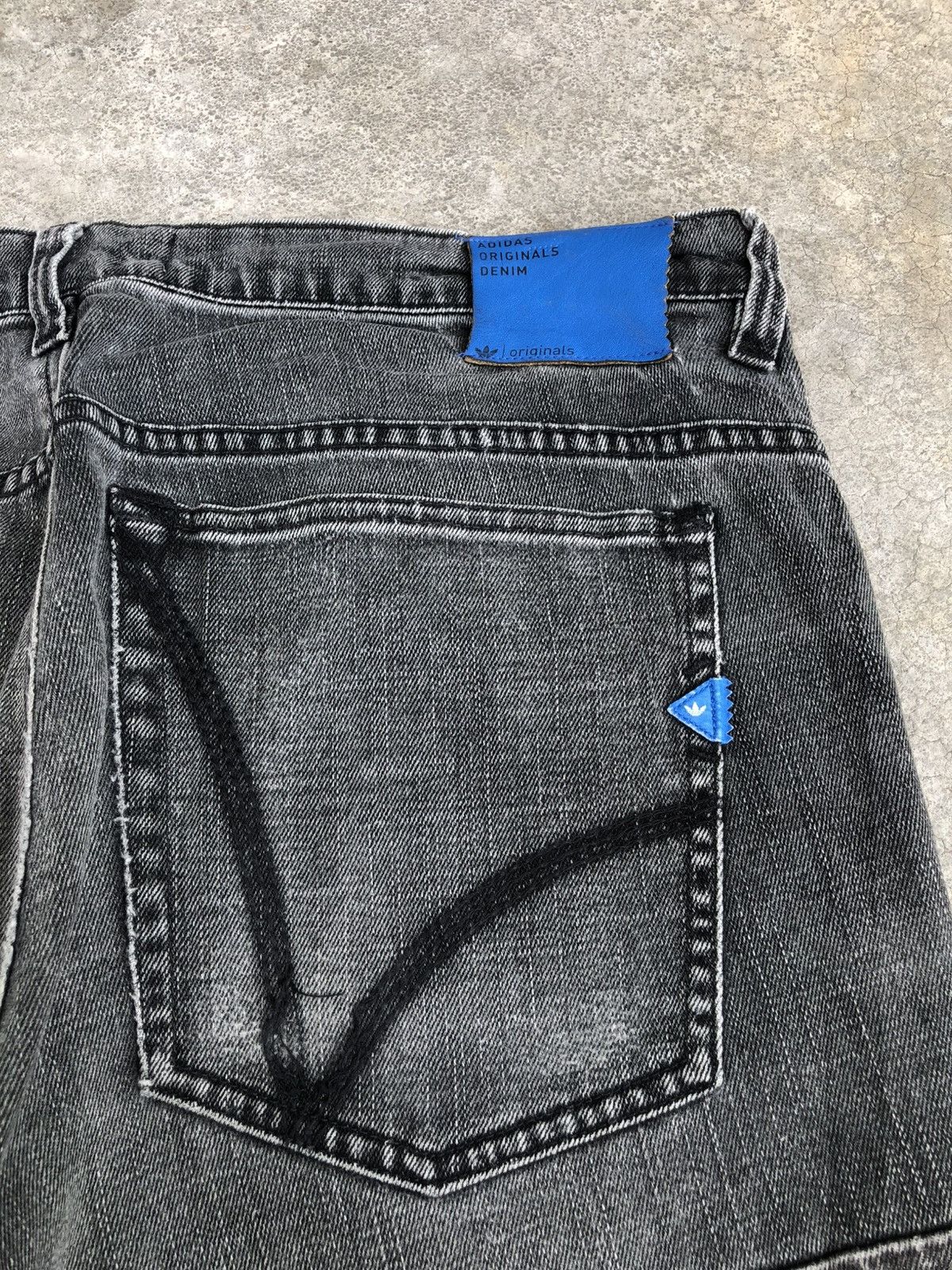 Who Decides War Adidas Distressed Jeans Patchwork Skinny Jeans Size US 34 / EU 50 - 17 Thumbnail