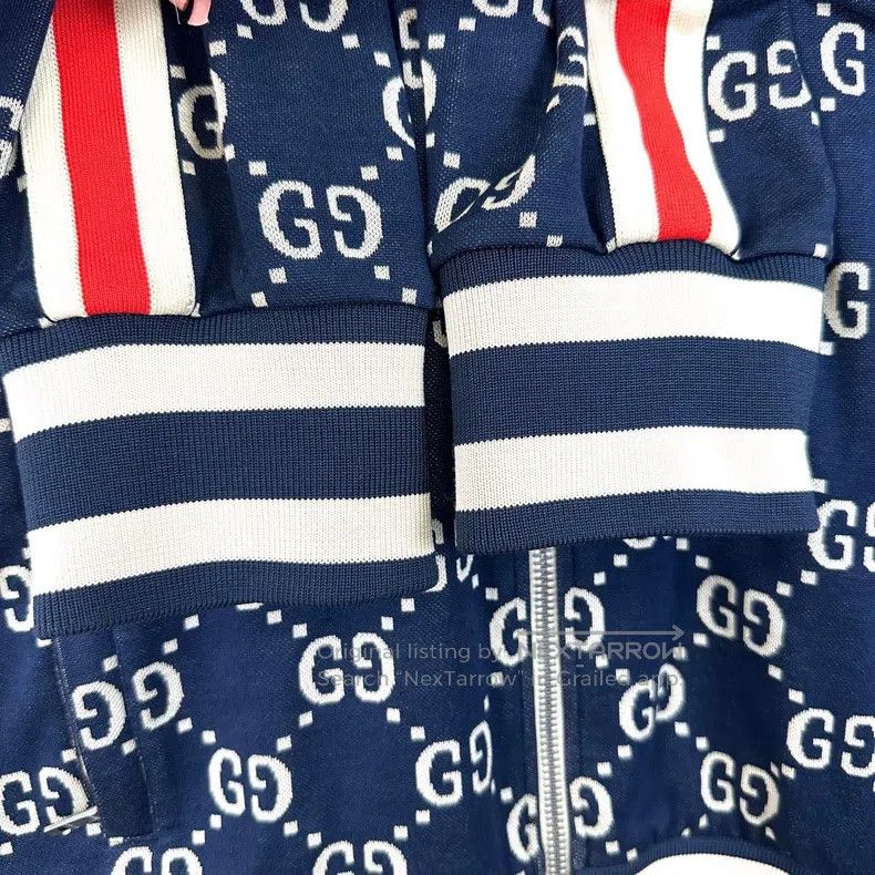 Gucci Gucci Full print double G red and white side-woven striped Size US L / EU 52-54 / 3 - 5 Thumbnail