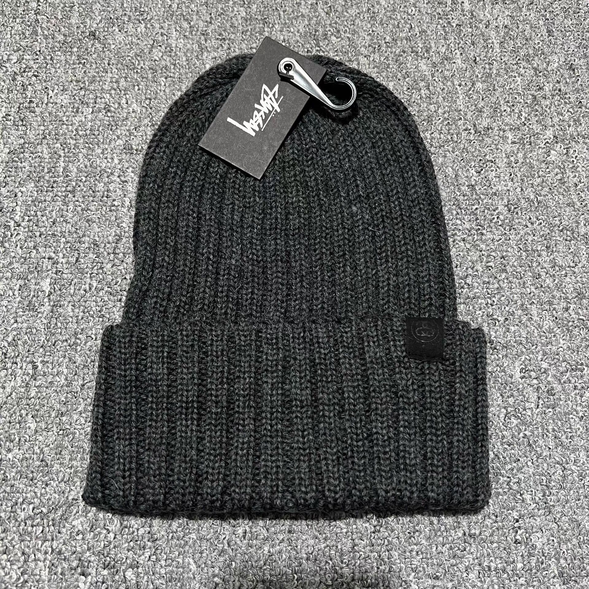 Stussy Stussy Solid Color Knitted Beanie Q7 Size ONE SIZE - 1 Thumbnail