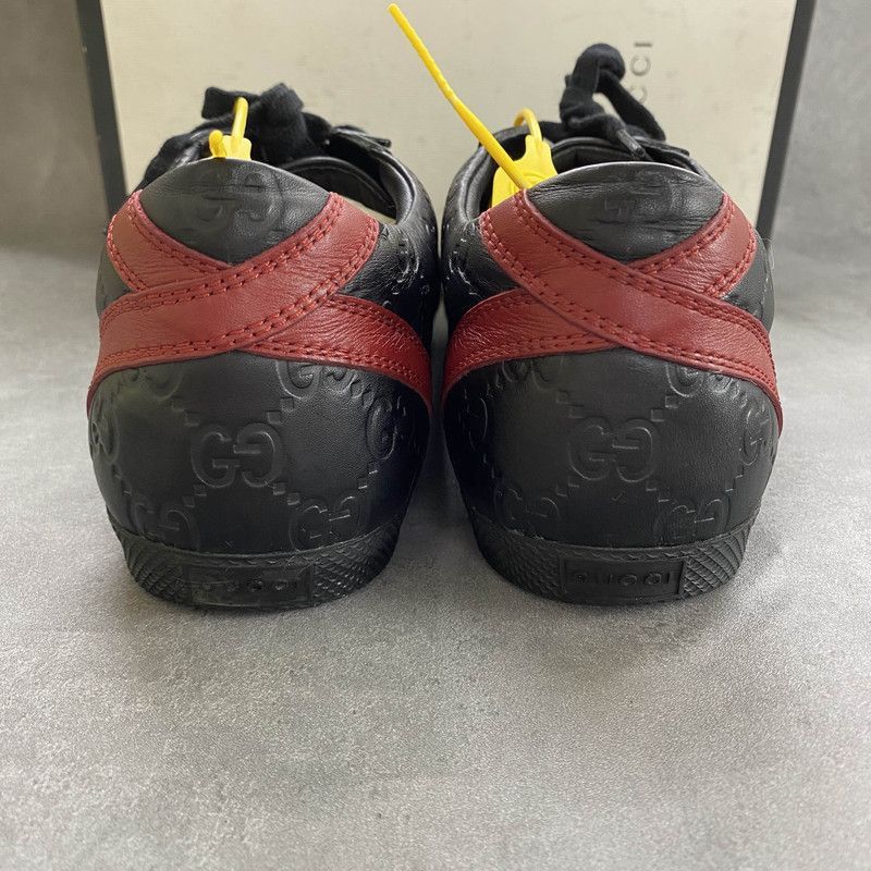 Gucci Gucci Low-Top Sneakers with Signature Design - Size US 8.5 / EU 41-42 - 3 Thumbnail