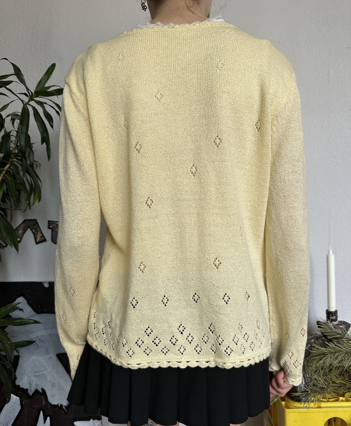 Vintage Grandma Cute Floral Embroided Cardigan Vintage Size XL / US 12-14 / IT 48-50 - 4 Thumbnail