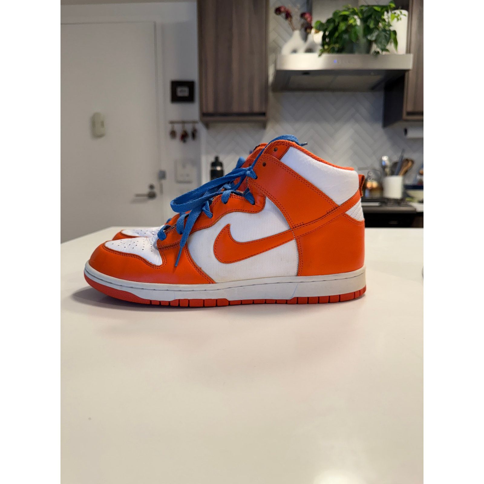 Nike 2009 Nike Dunk High Syracuse Orange 317982 181 size 11 US Size US 11 / EU 44 - 3 Thumbnail