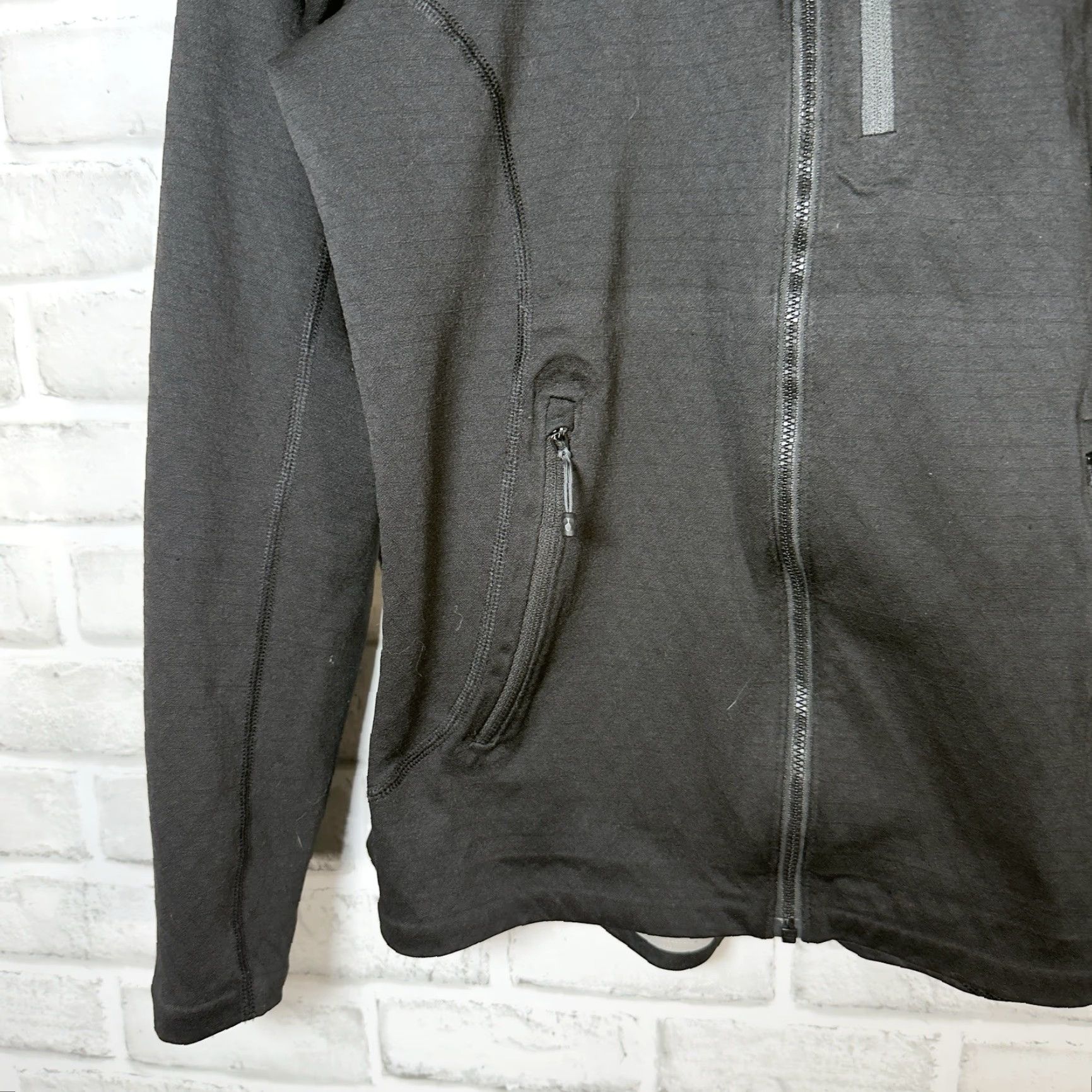 The North Face The North Face Black Athletic Full Zip Jacket Hoodie Womens Size S Size S / US 4 / IT 40 - 3 Thumbnail