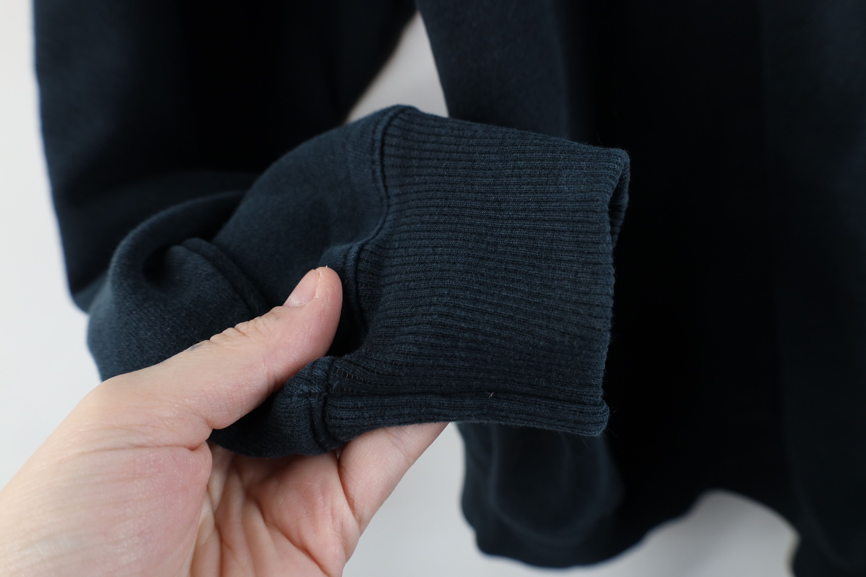 Champion × Vintage Vintage Champion Classic Logo Crewneck Sweatshirt Black Size US L / EU 52-54 / 3 - 7 Thumbnail