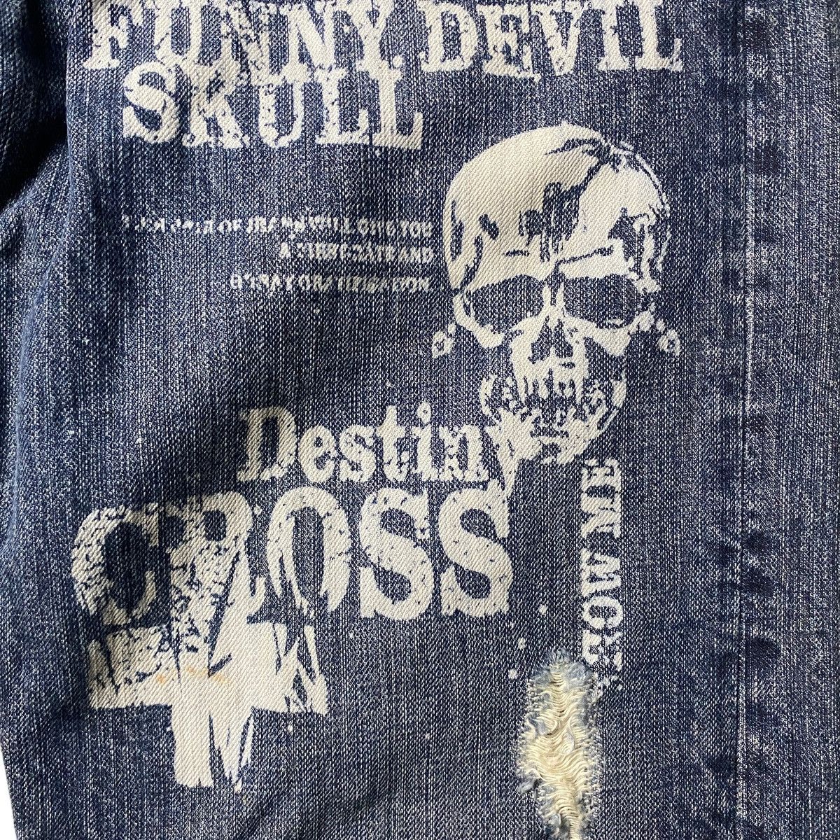 If Six Was Nine 2000's Japanese Poem Cross Skull Shorts Size US 31 - 3 Thumbnail
