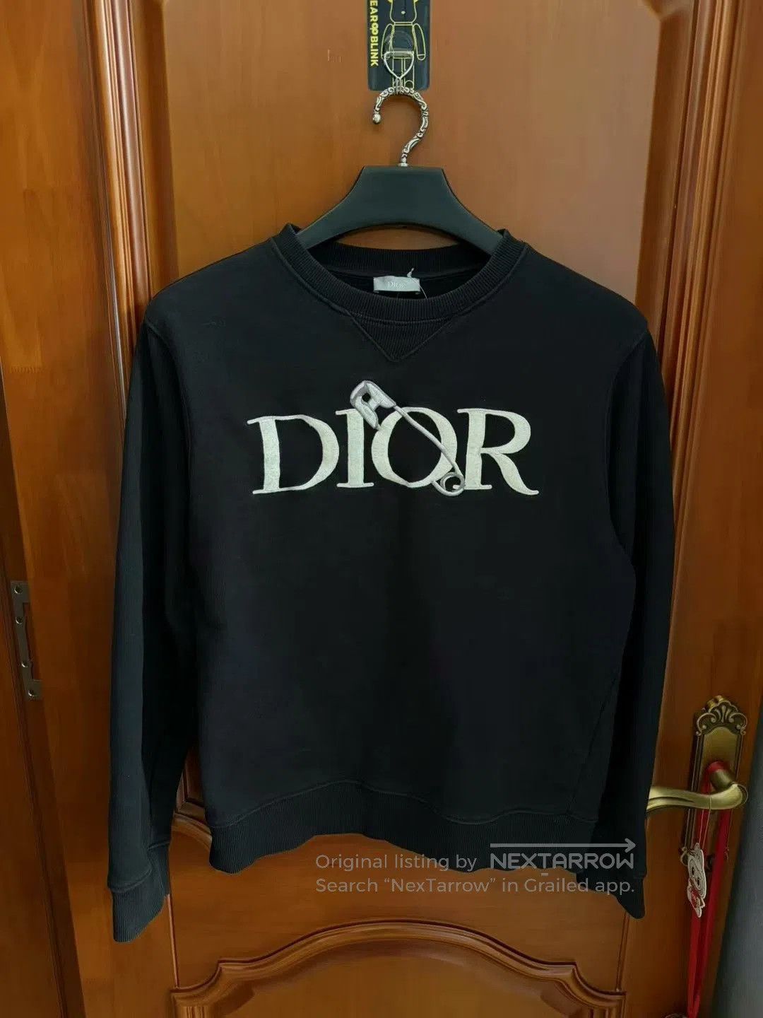 Dior dior logo embroidered sweatshirt in black. Size XS / US 0-2 / IT 36-38 - 1 Thumbnail