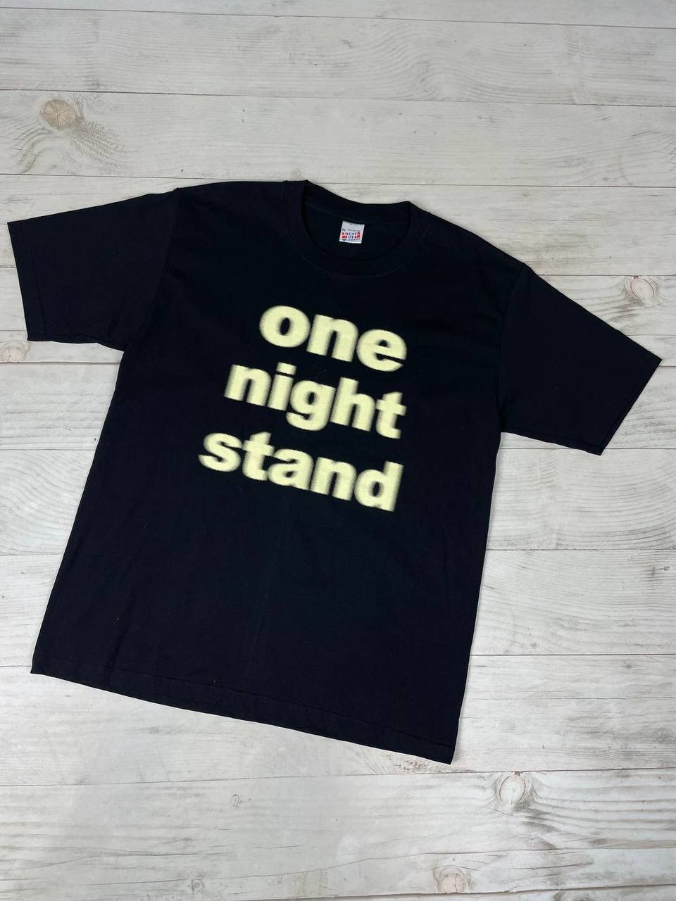 Vintage Vintage 90s One Night Stand T-Shirt Size US XL / EU 56 / 4 - 1 Thumbnail