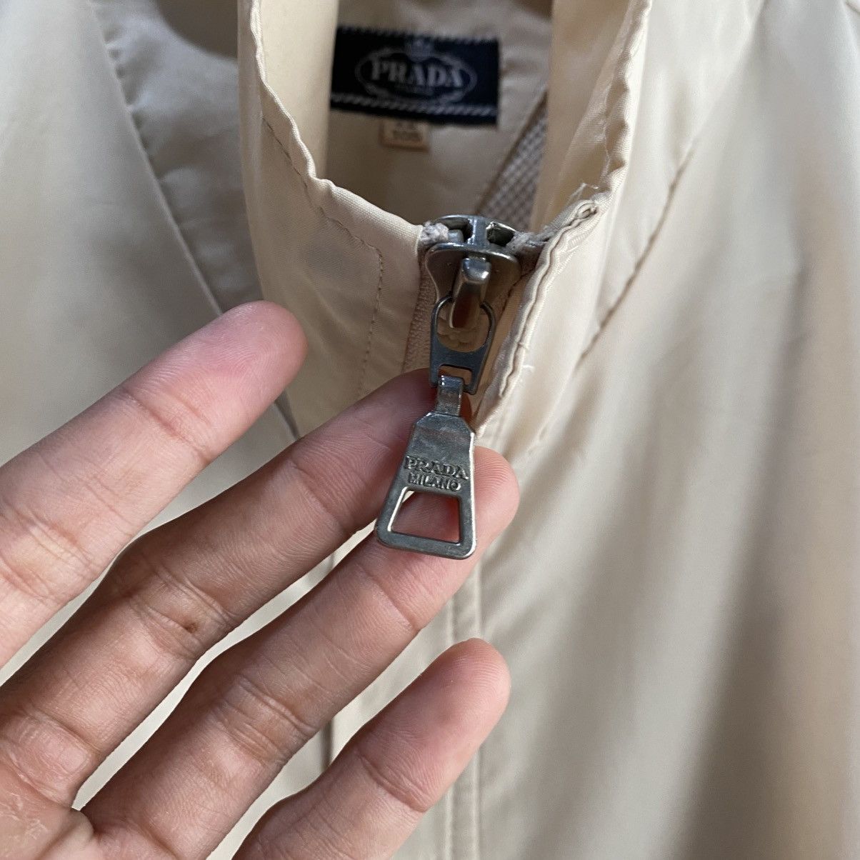 Vintage Vintage Bootleg Prada Milano Zip Light Jacket Size US L / EU 52-54 / 3 - 15 Thumbnail