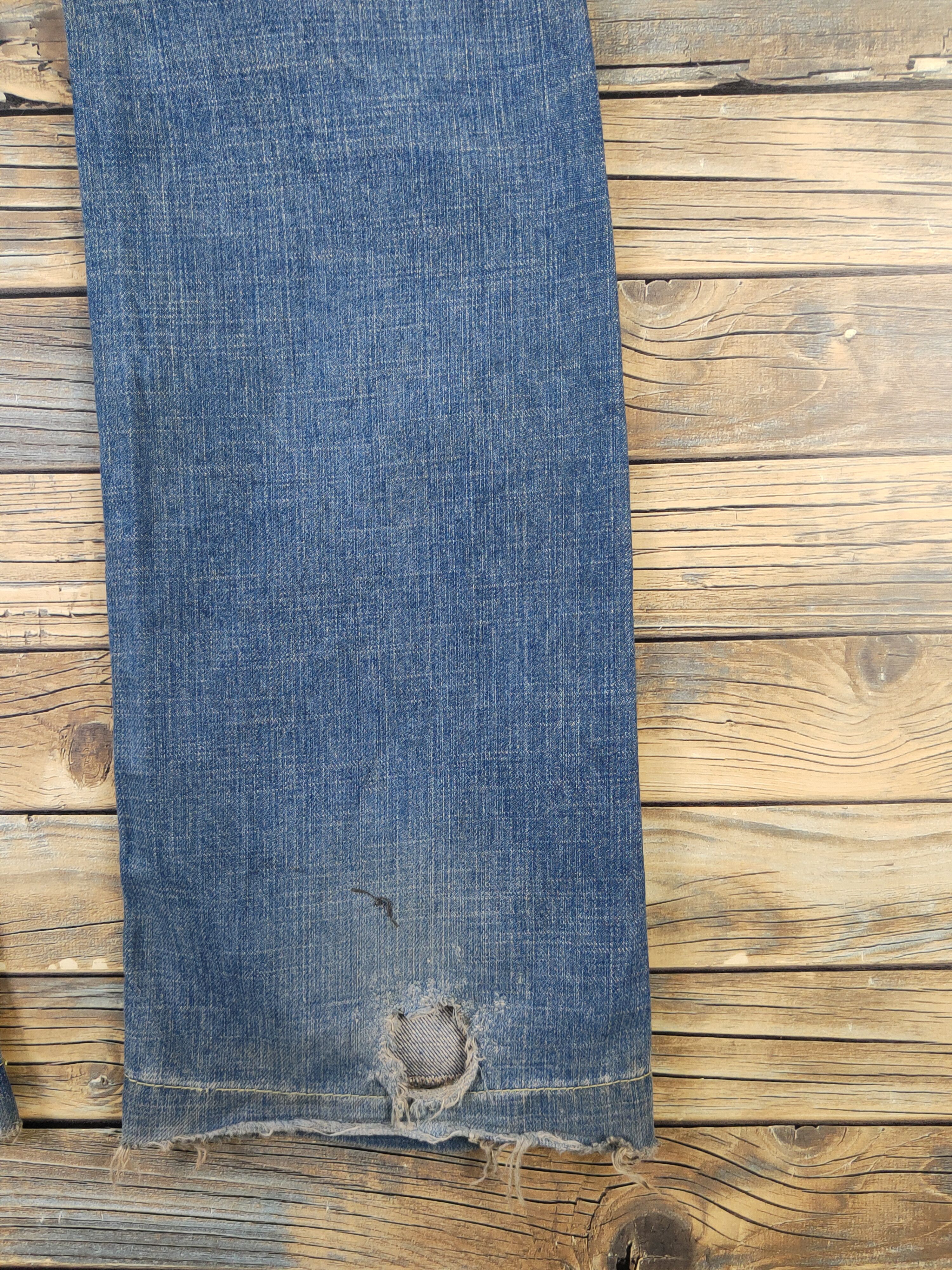 Japanese Brand Red Pepper Dark Blue Distressed Ripped Jeans #W1489 Size 26" / US 2 / IT 38 - 9 Thumbnail