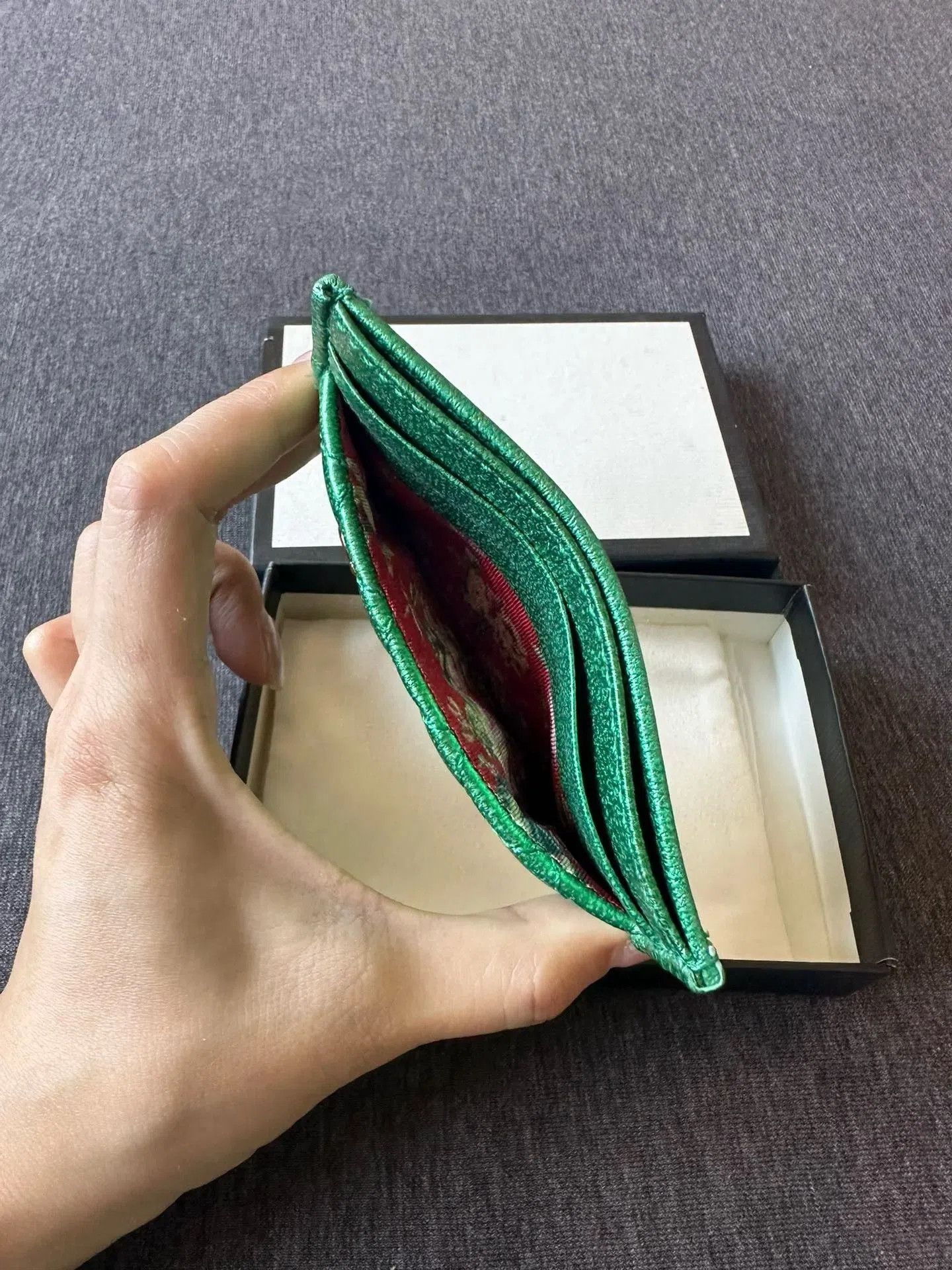 Gucci Gucci Green Quilted Leather Zumi Card Case. Size ONE SIZE - 5 Thumbnail