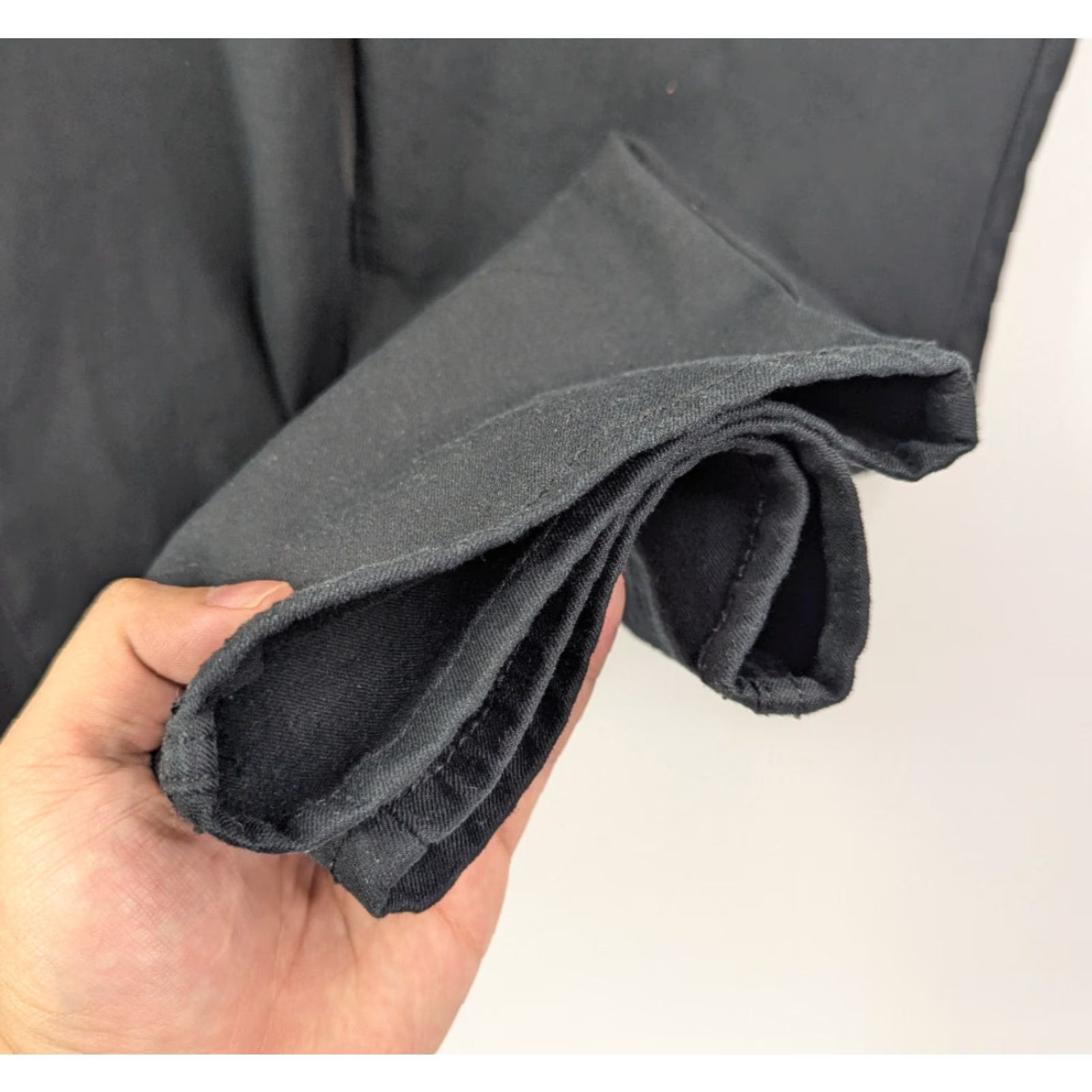 Vintage Chicos Women Slimming Ankle Pants Size L Black Stretch Cotton Rayon Spandex Twill Flat Front Moderate Modern Business Casual Size 36" / US 14 / IT 50 - 2 Thumbnail