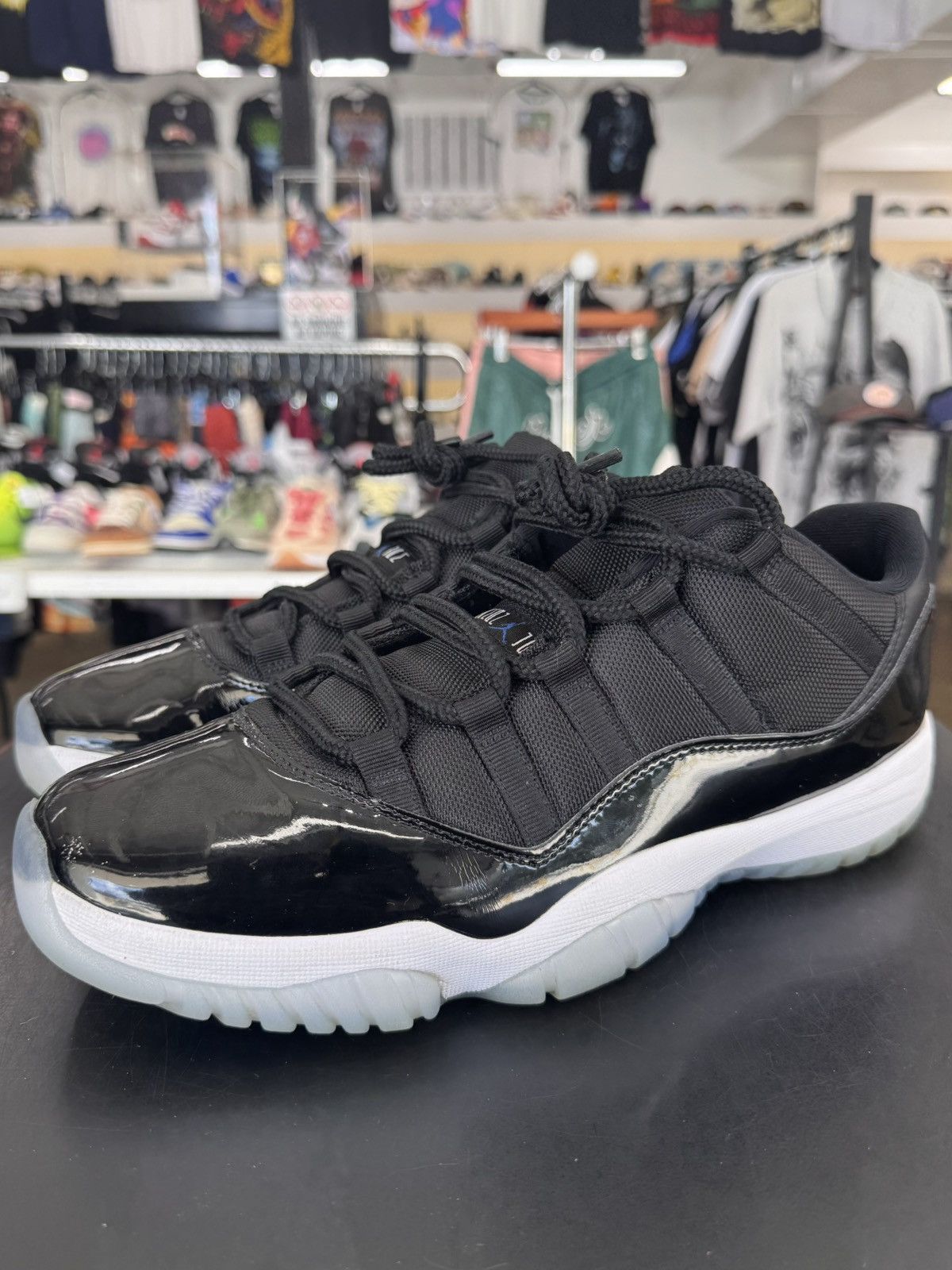 Jordan Brand Air Jordan 11 Low Space Jam Size 10 (2024) Size US 10 / EU 43 - 1 Thumbnail