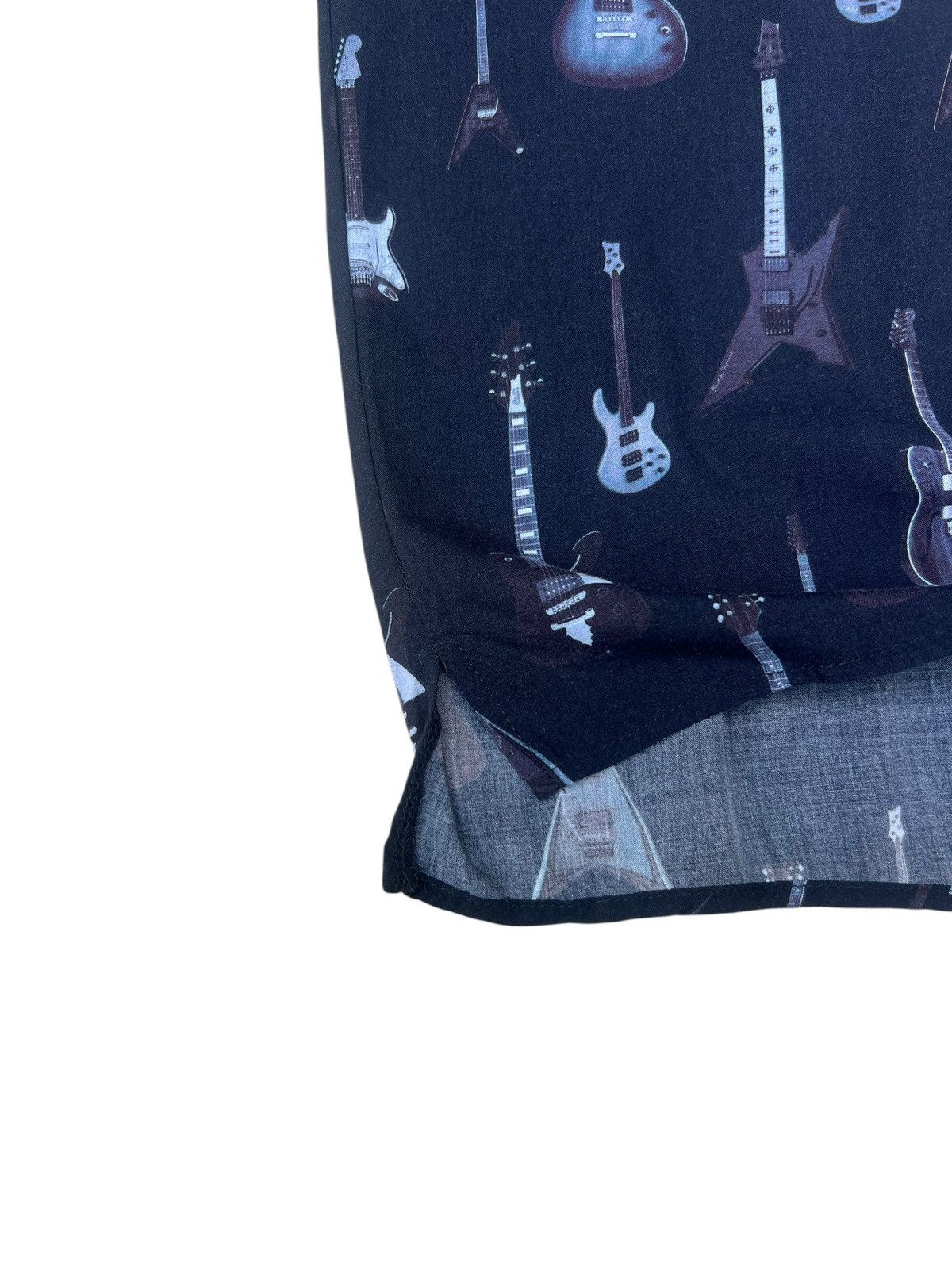 Vanquish Black Vanquish Guitars Collection 100% Rayon Hawaiian Shirt Size US M / EU 48-50 / 2 - 7 Thumbnail