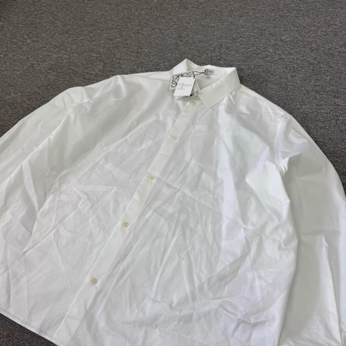 Loewe Loewe White Loose LS Shirt Subtle Big Logo Size 42 Size US XS / EU 42 / 0 - 3 Thumbnail