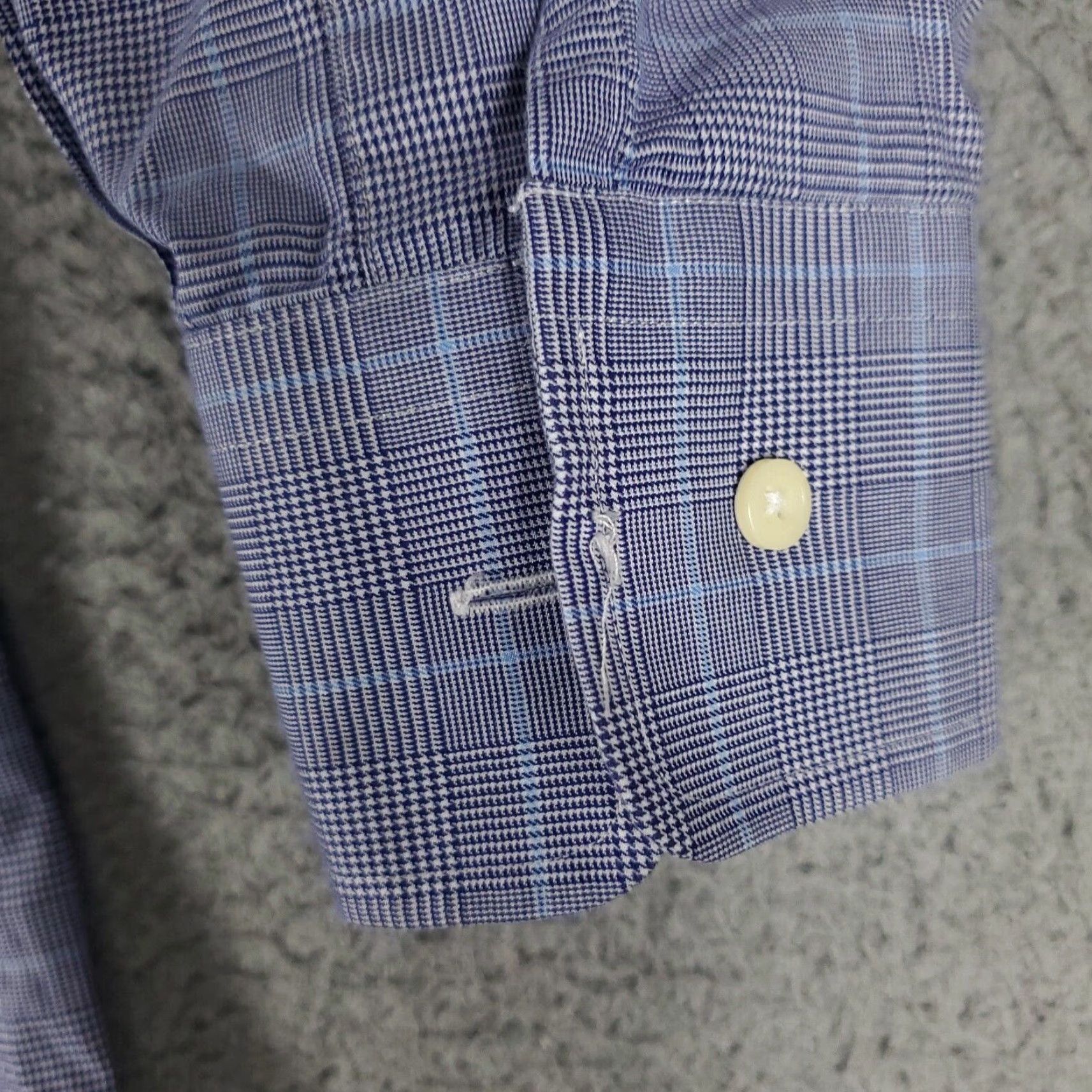 David Donahue VINTAGE David Donahue Dress Shirt Men 15.5 Long Sleeve Blue Plaid Business Casual Cotton Size 40R - 3 Thumbnail