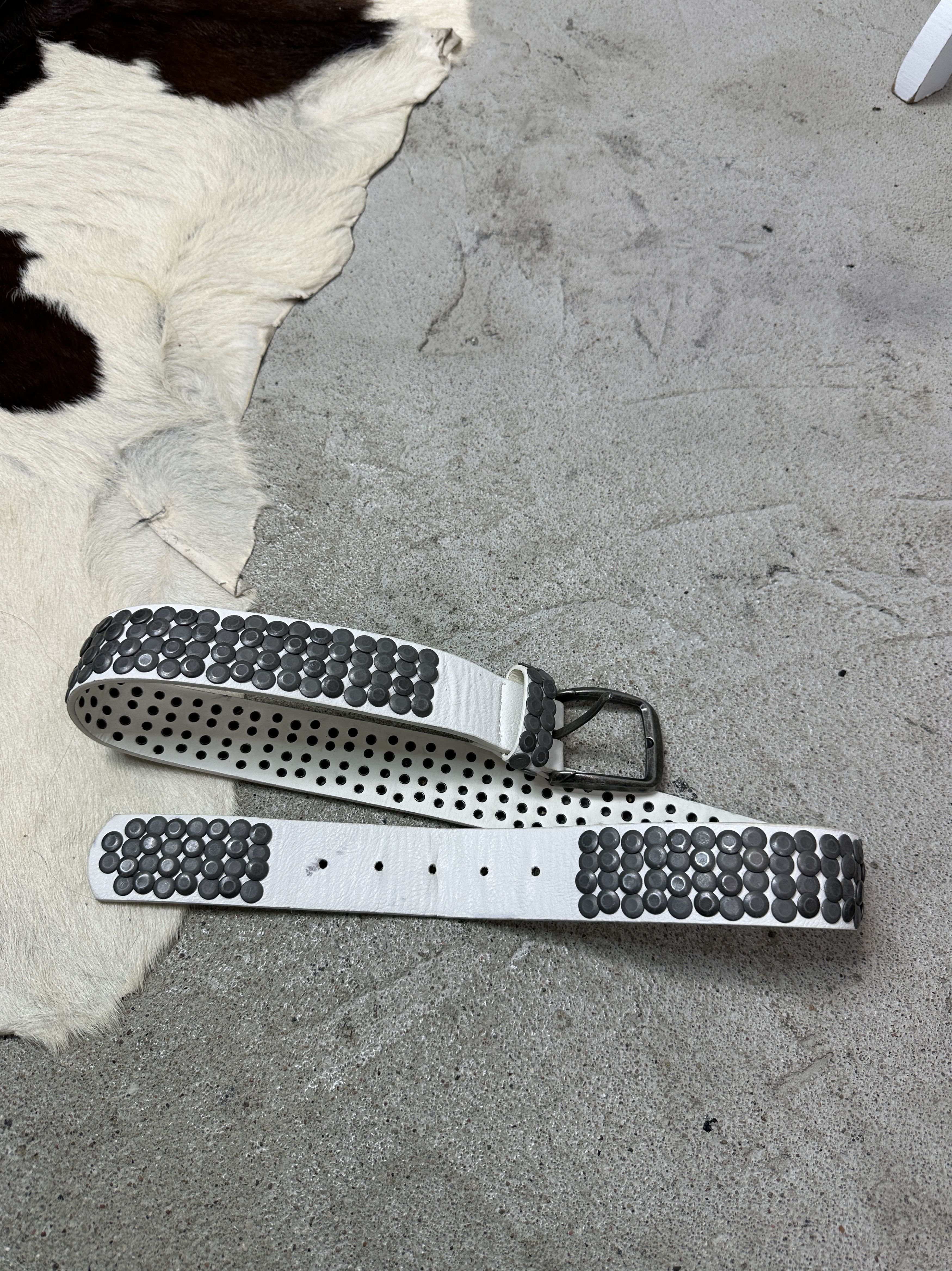 Vintage Vintage Avant Garde Grunge Leather Studded Belt 00s Size ONE SIZE - 2 Thumbnail